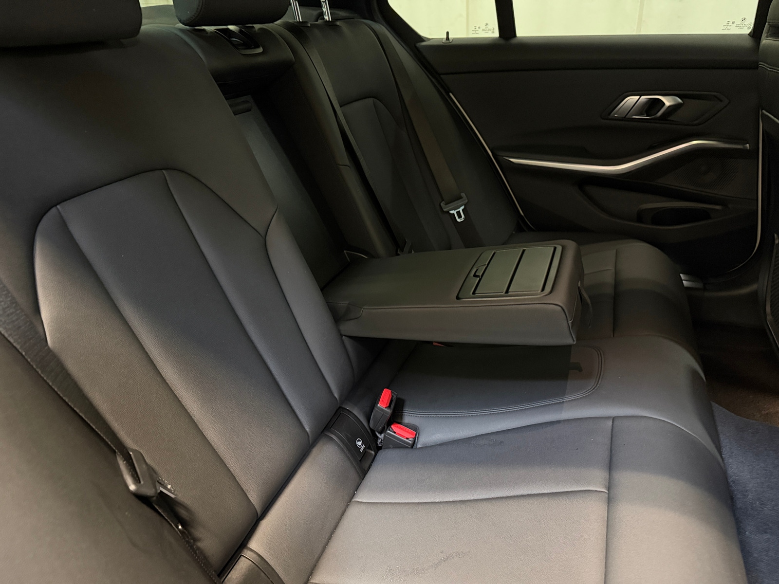 Thumbnail: 2019 BMW 3 Series - 6