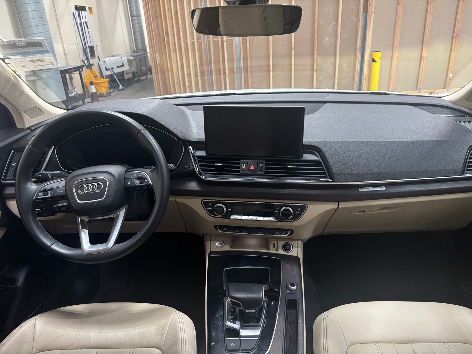 Thumbnail: 2021 Audi Q5 - 2