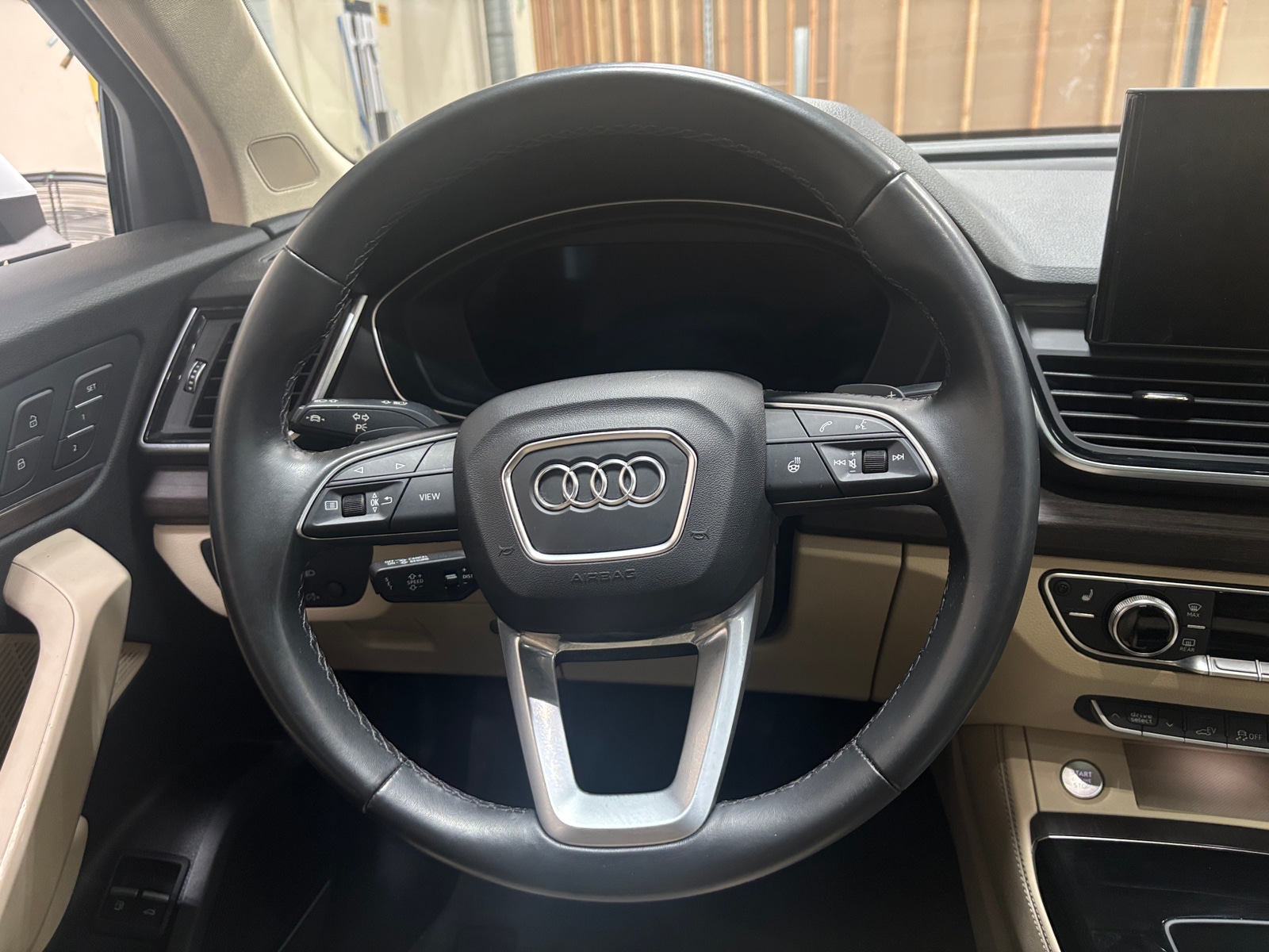 Thumbnail: 2021 Audi Q5 - 4