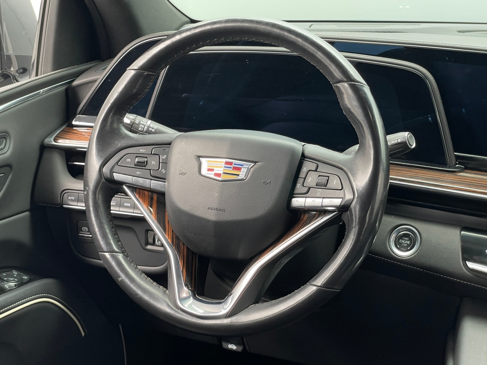 Thumbnail: 2024 Cadillac Escalade - 4