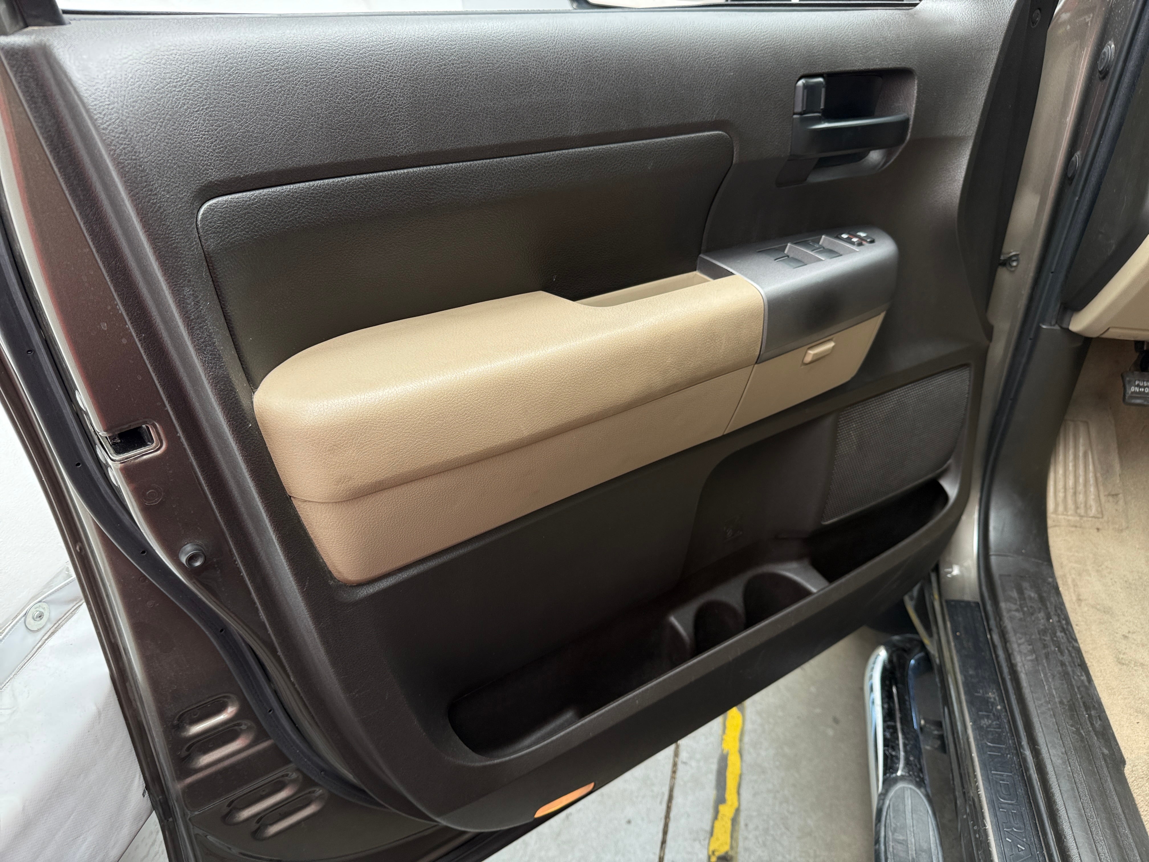 2010 Toyota Tundra Grade