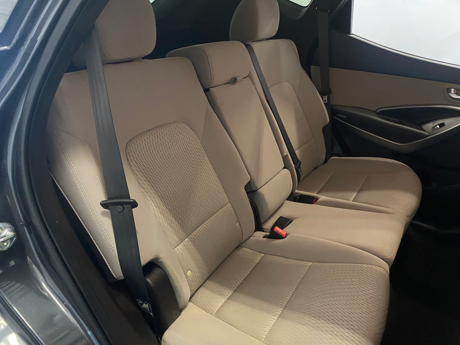 Thumbnail: 2016 Hyundai Santa Fe - 6