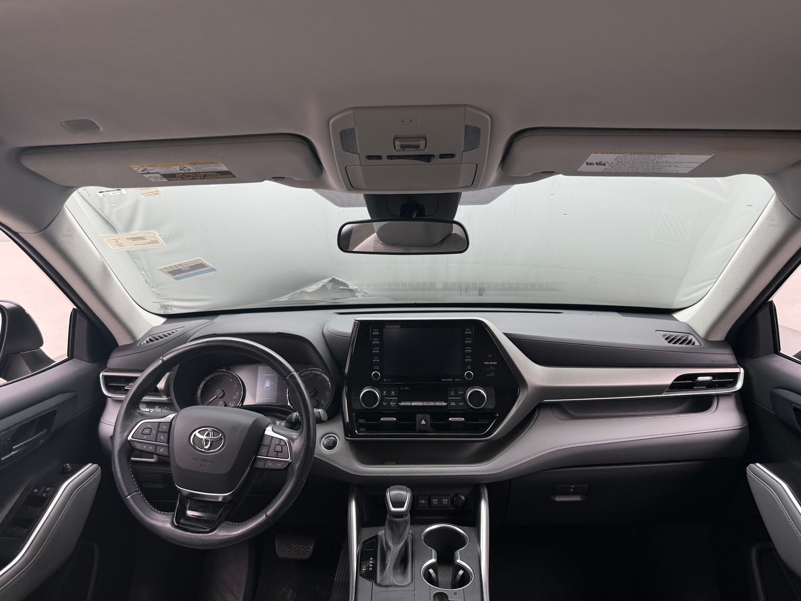 Thumbnail: 2021 Toyota Highlander - 3