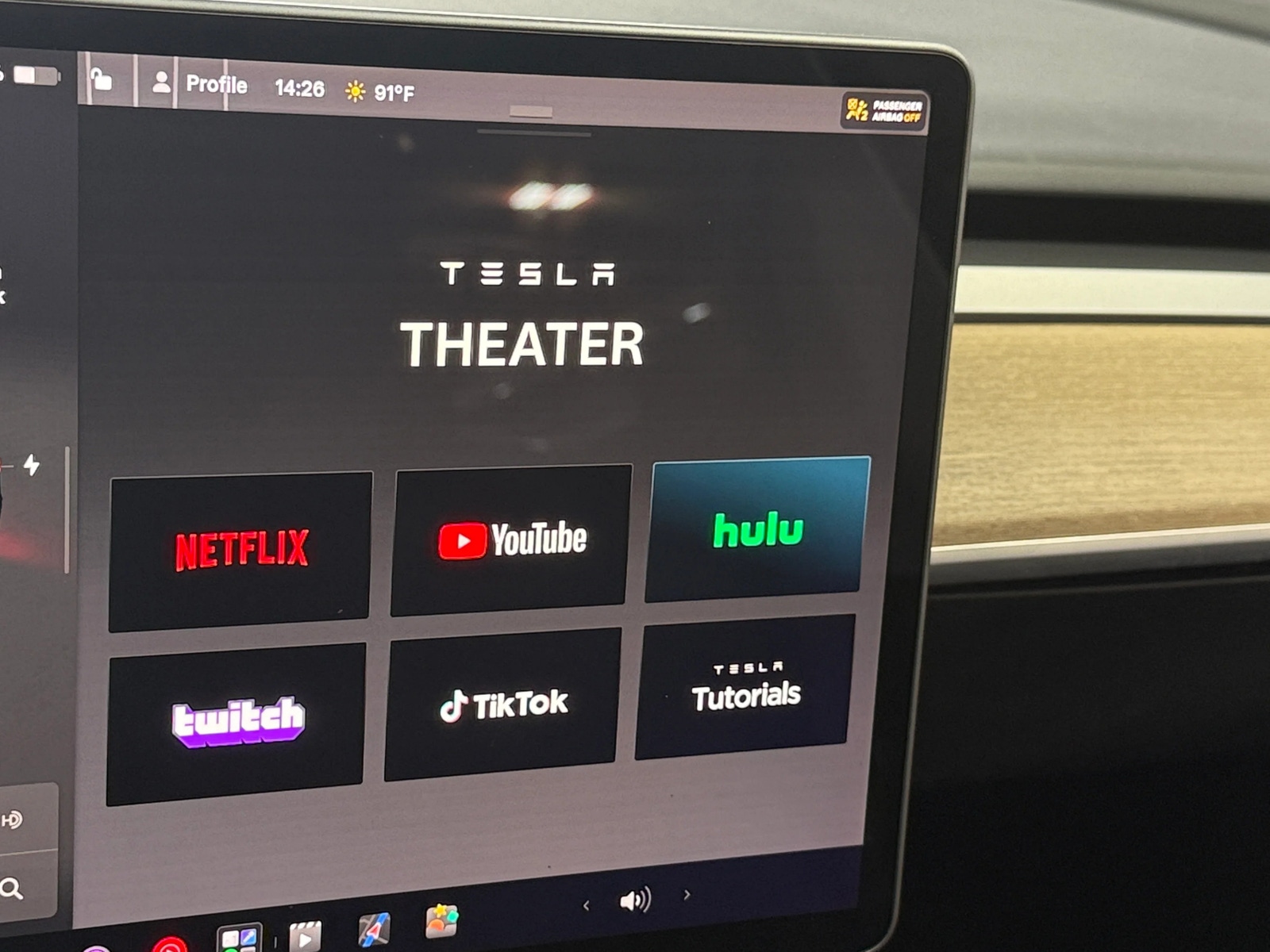 Thumbnail: 2023 Tesla Model Y - 3