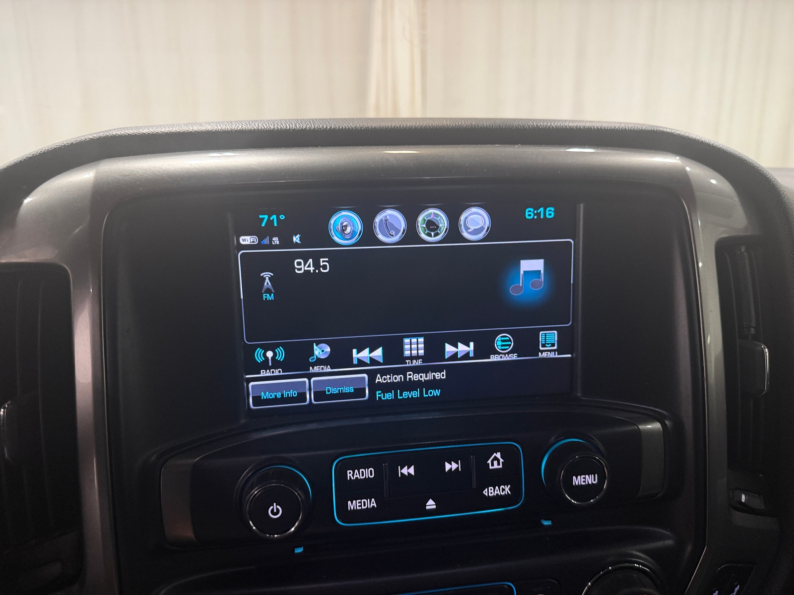Thumbnail: 2018 Chevrolet Silverado 2500 - 3