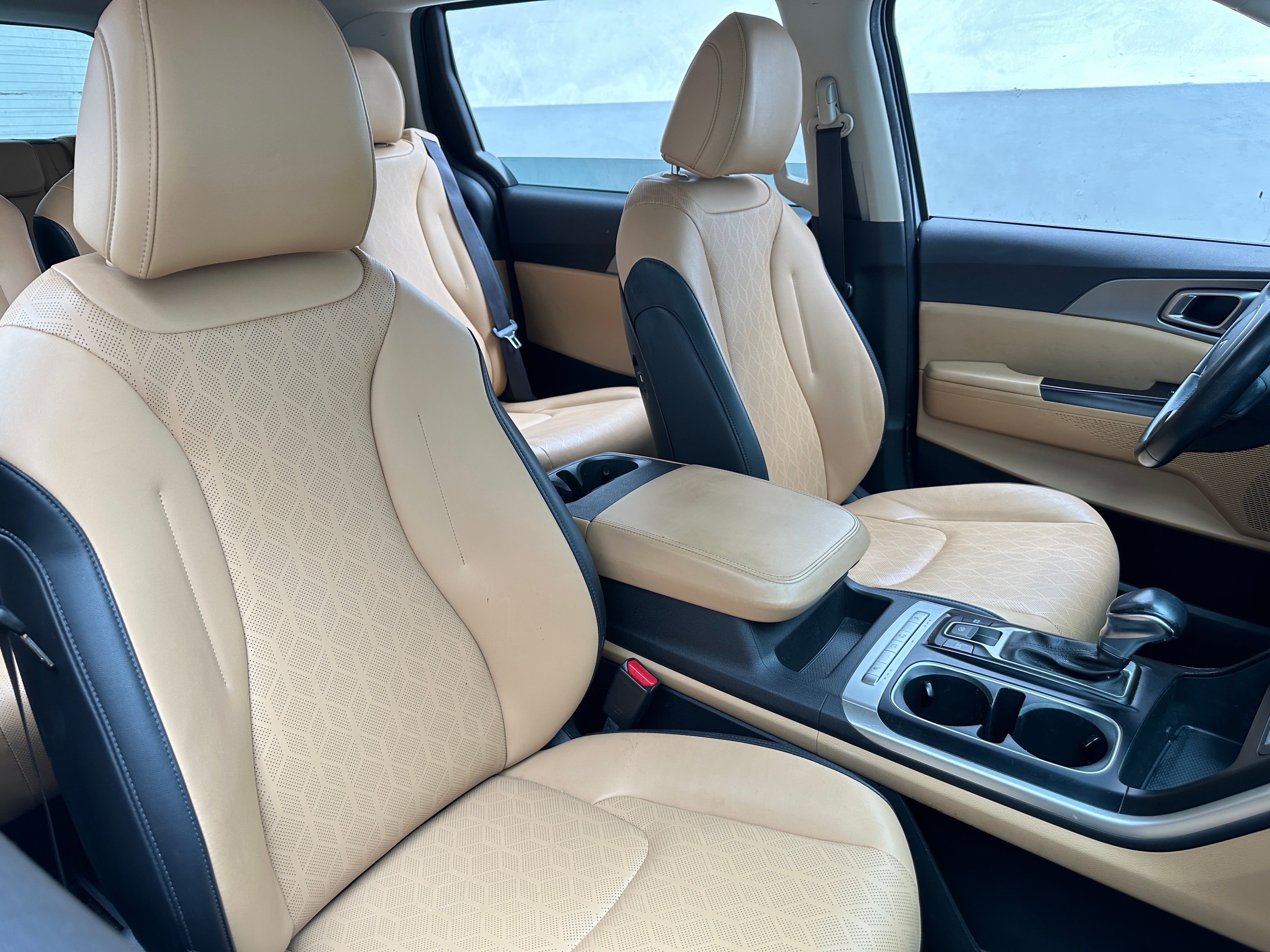 2022 Kia Carnival LX Seat Pkg