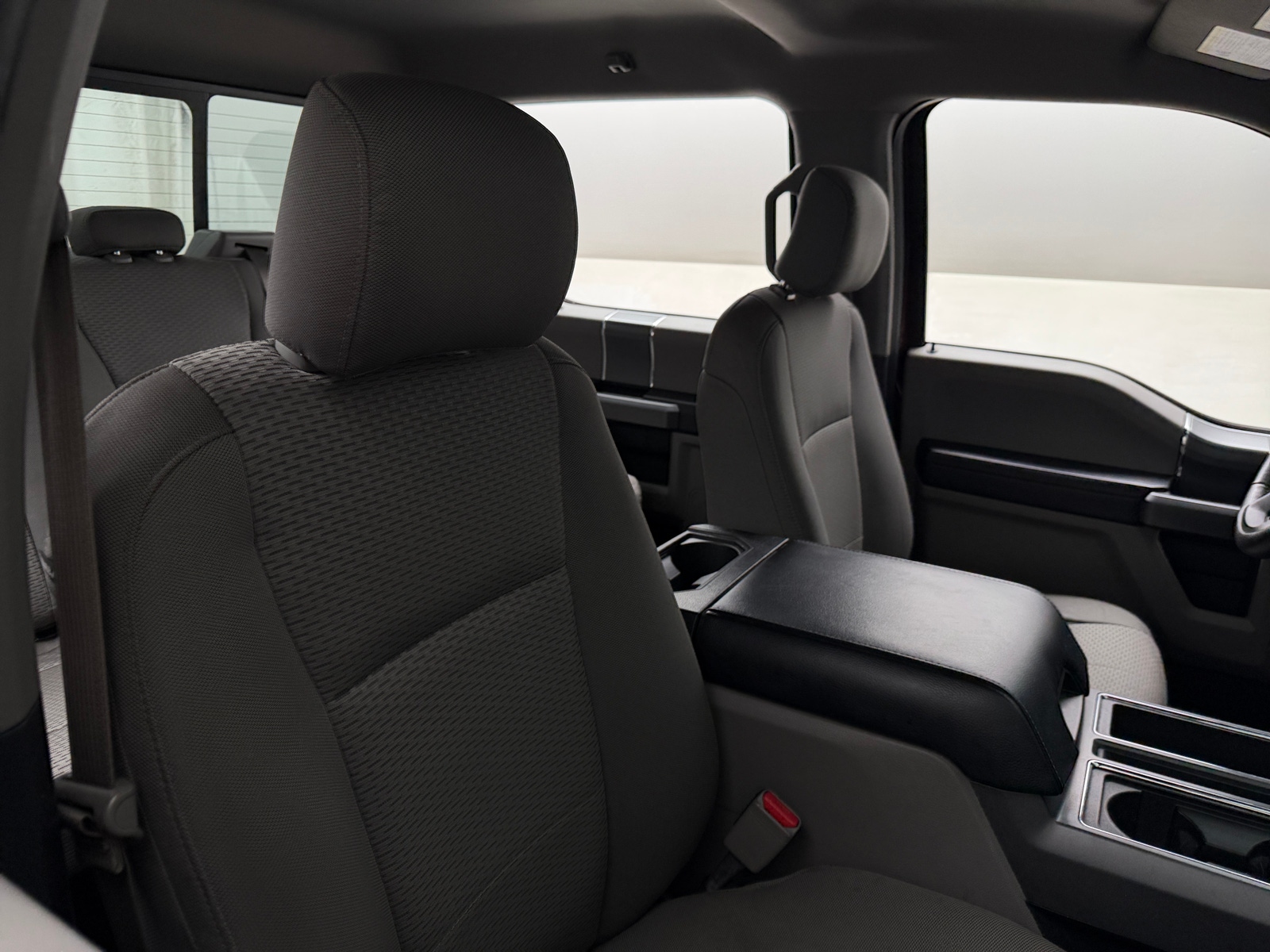 Thumbnail: 2016 Ford Econoline - 2