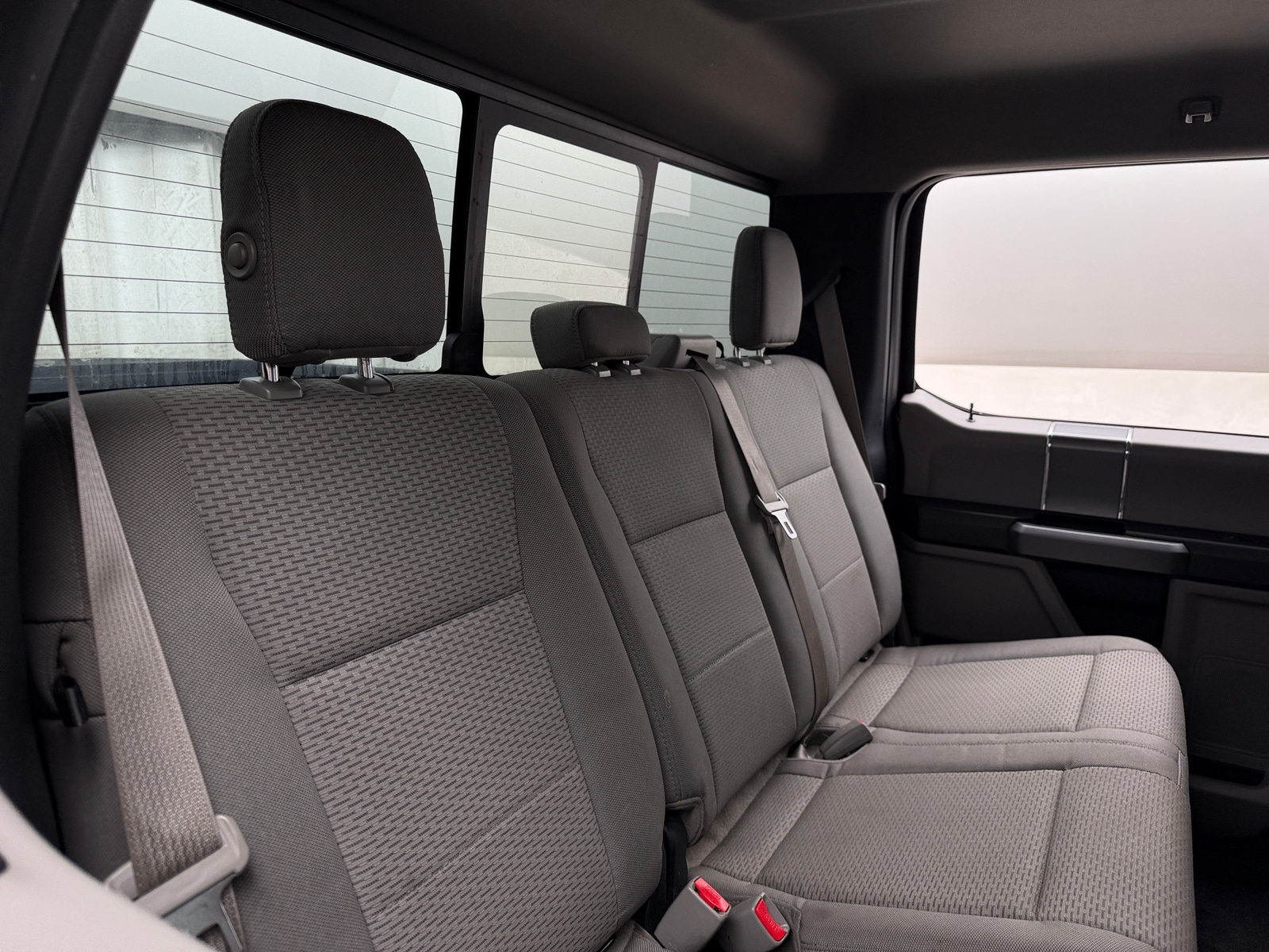 Thumbnail: 2016 Ford Econoline - 6