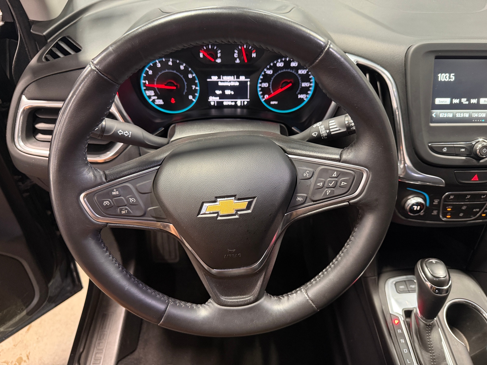 Thumbnail: 2018 Chevrolet Equinox - 5