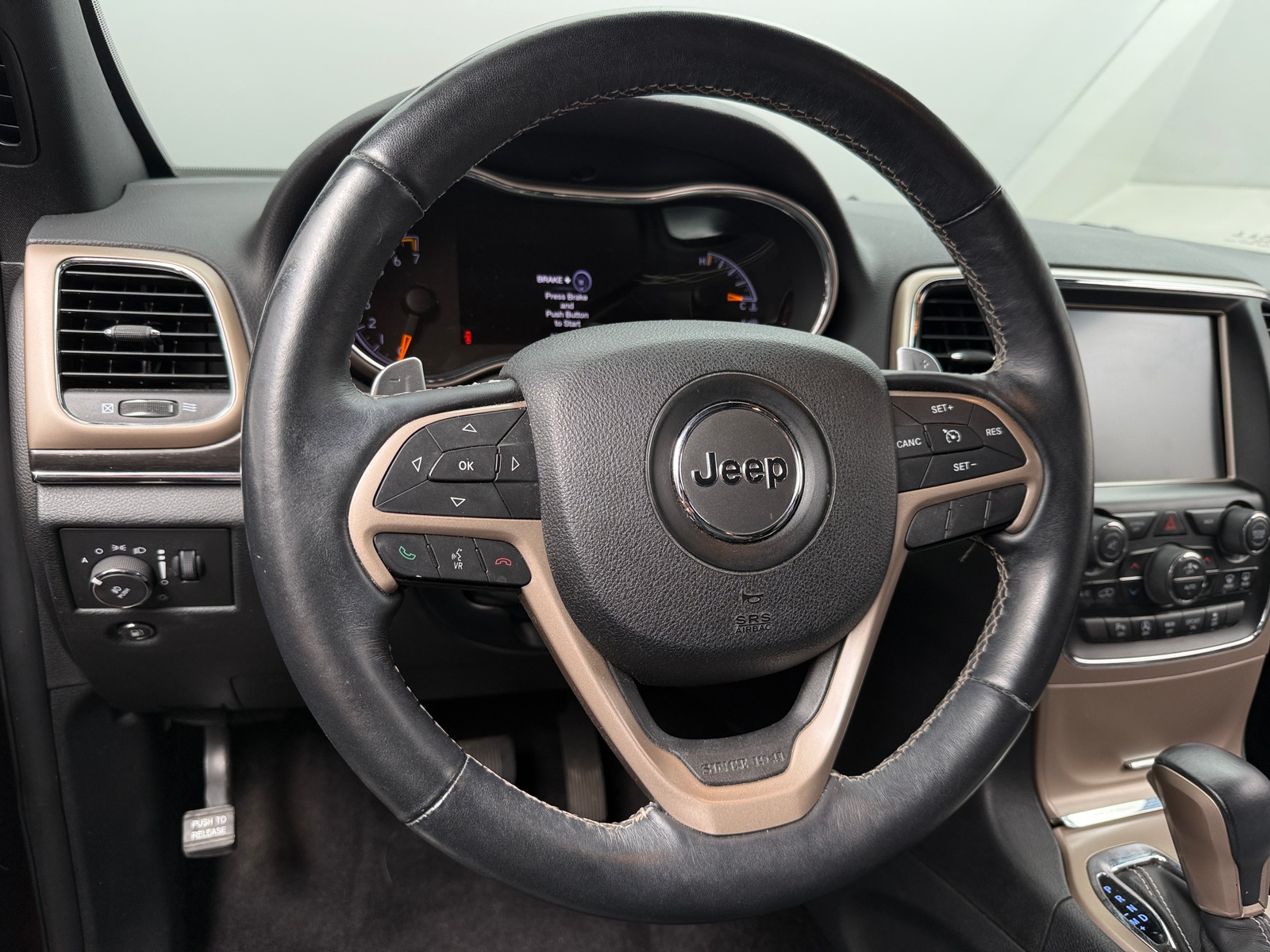 Thumbnail: 2016 Jeep Grand Cherokee - 4