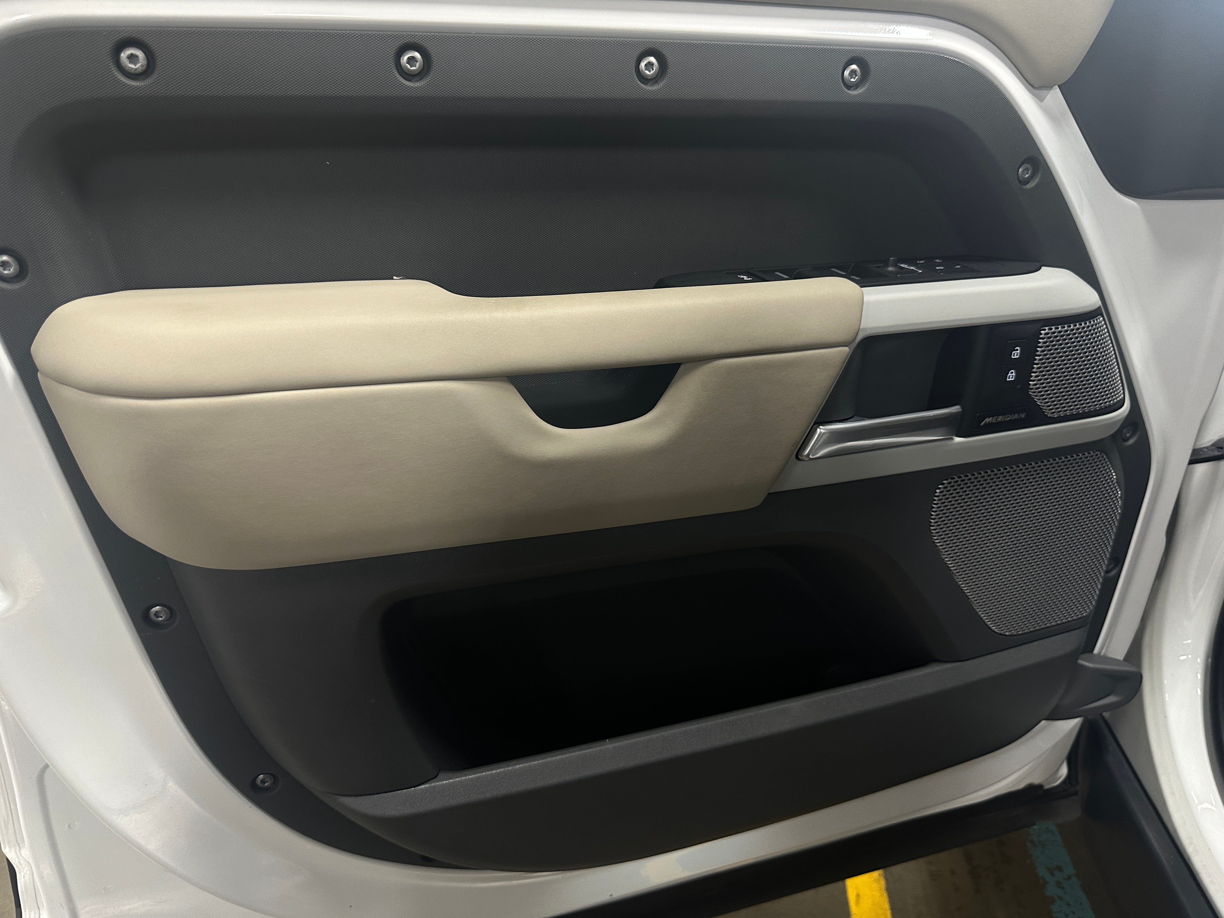 2024 Land Rover Defender