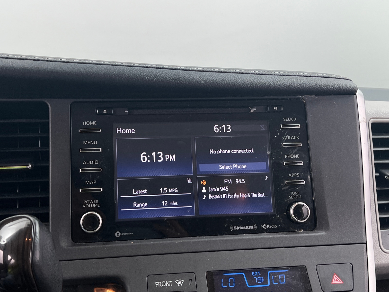 Thumbnail: 2020 Toyota Sienna - 4