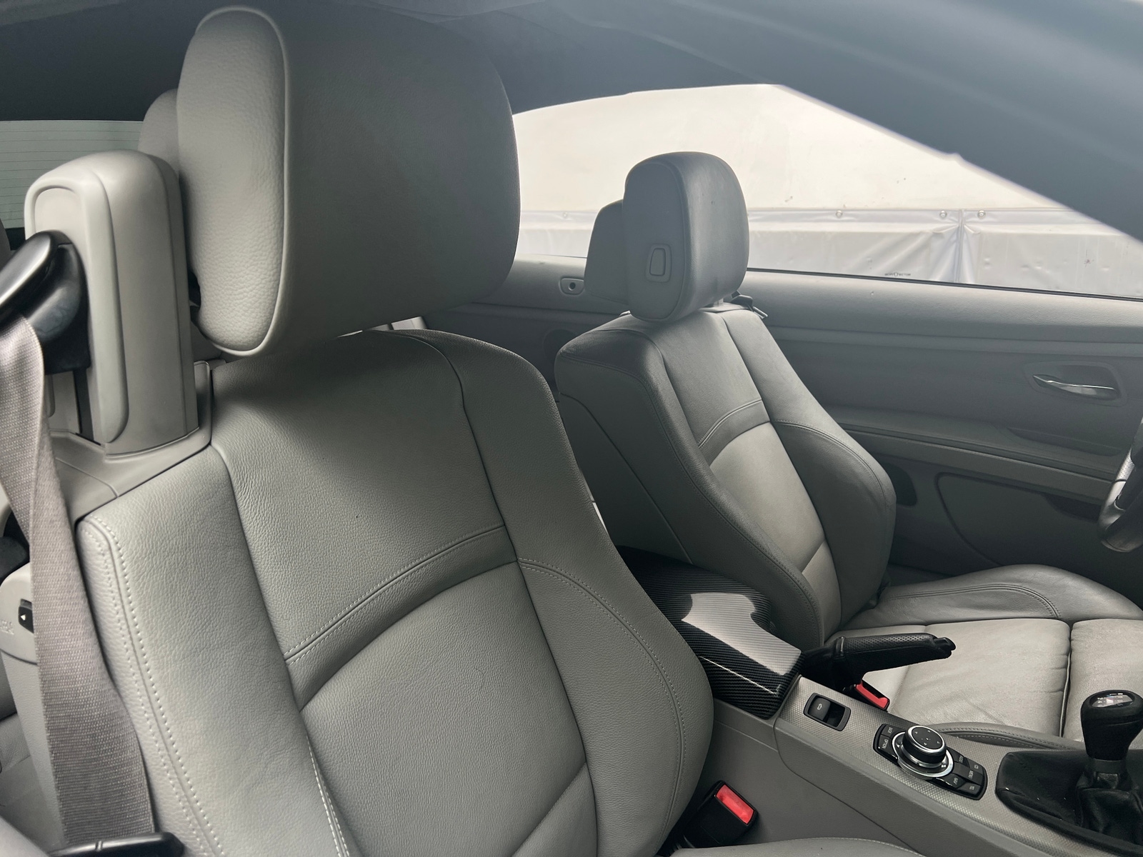 Thumbnail: 2011 BMW 3 Series - 2