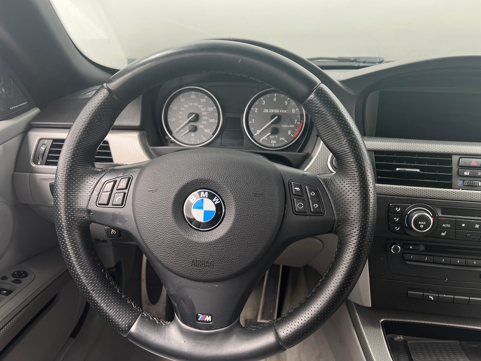 Thumbnail: 2011 BMW 3 Series - 5