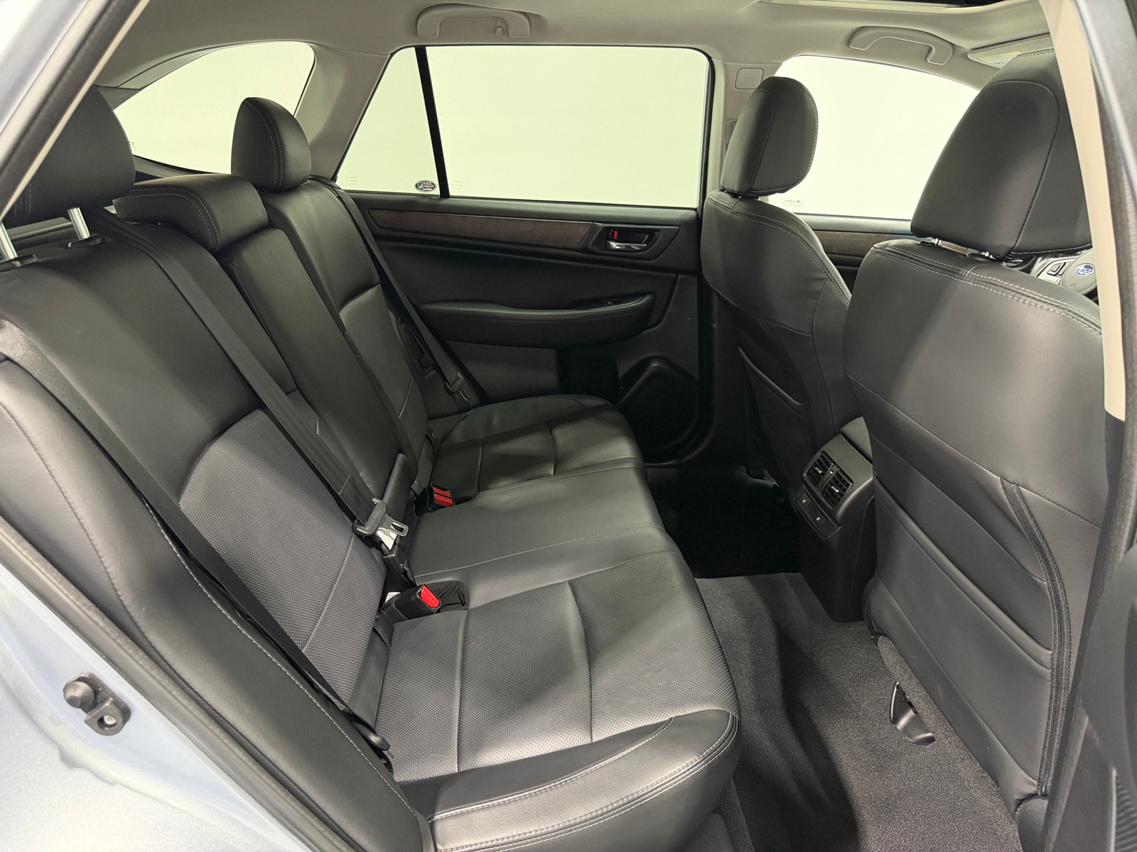 Thumbnail: 2017 Subaru Outback - 5