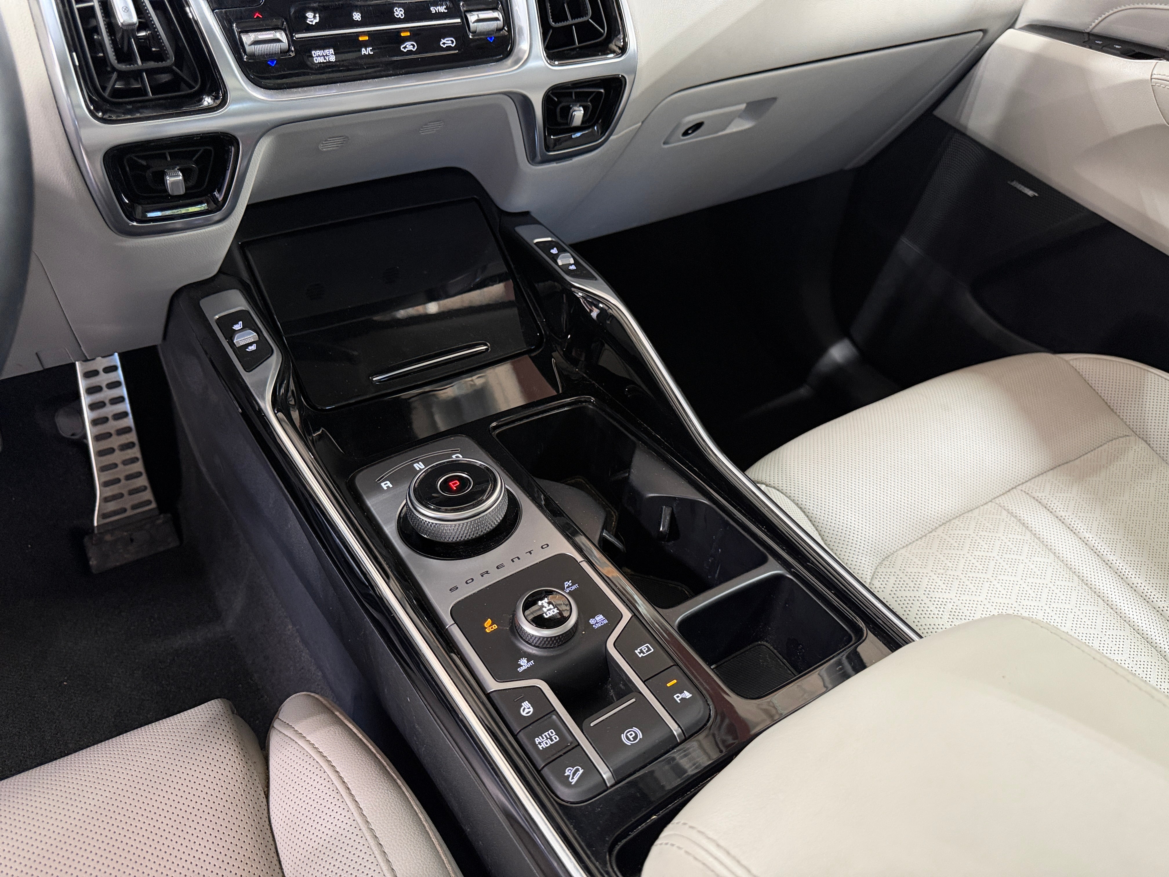 2023 Kia Sorento SX Prestige Hybrid