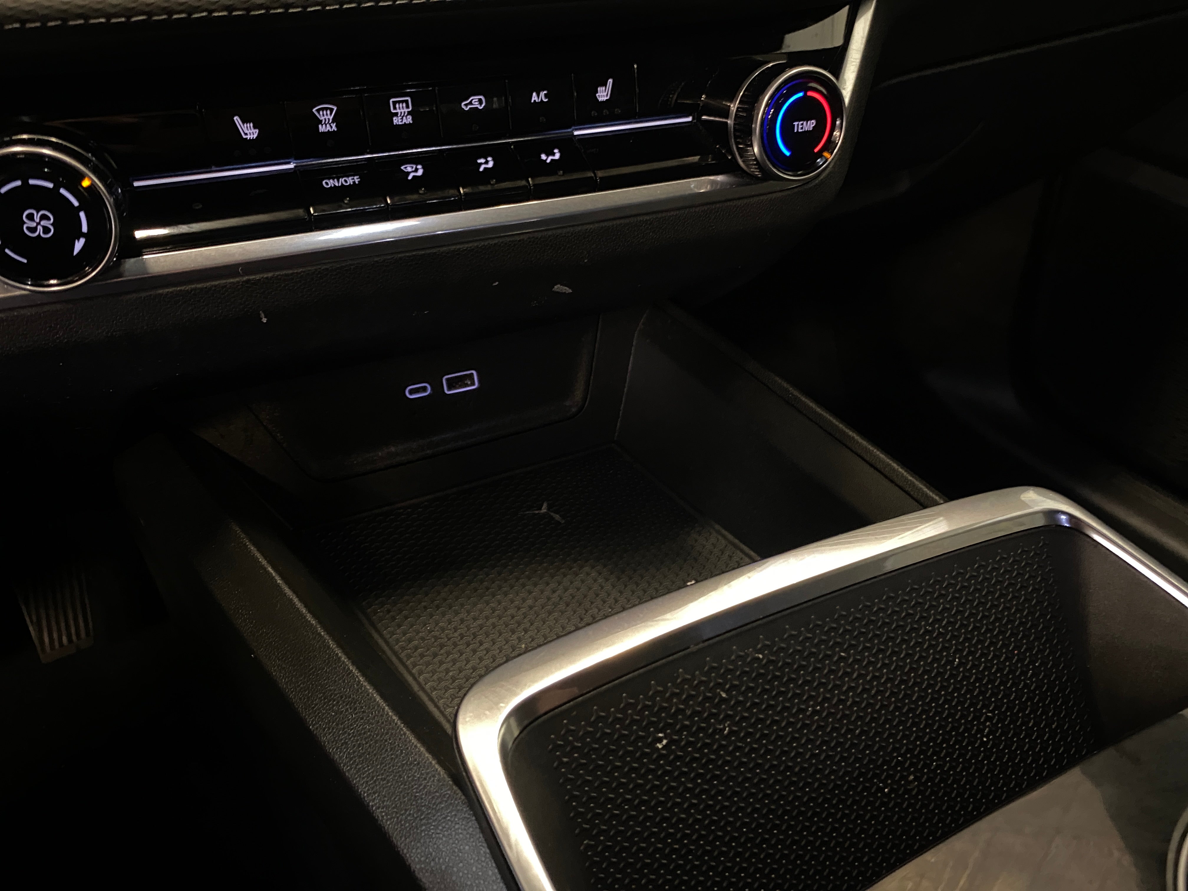 2025 Chevrolet Equinox LT, photo 6