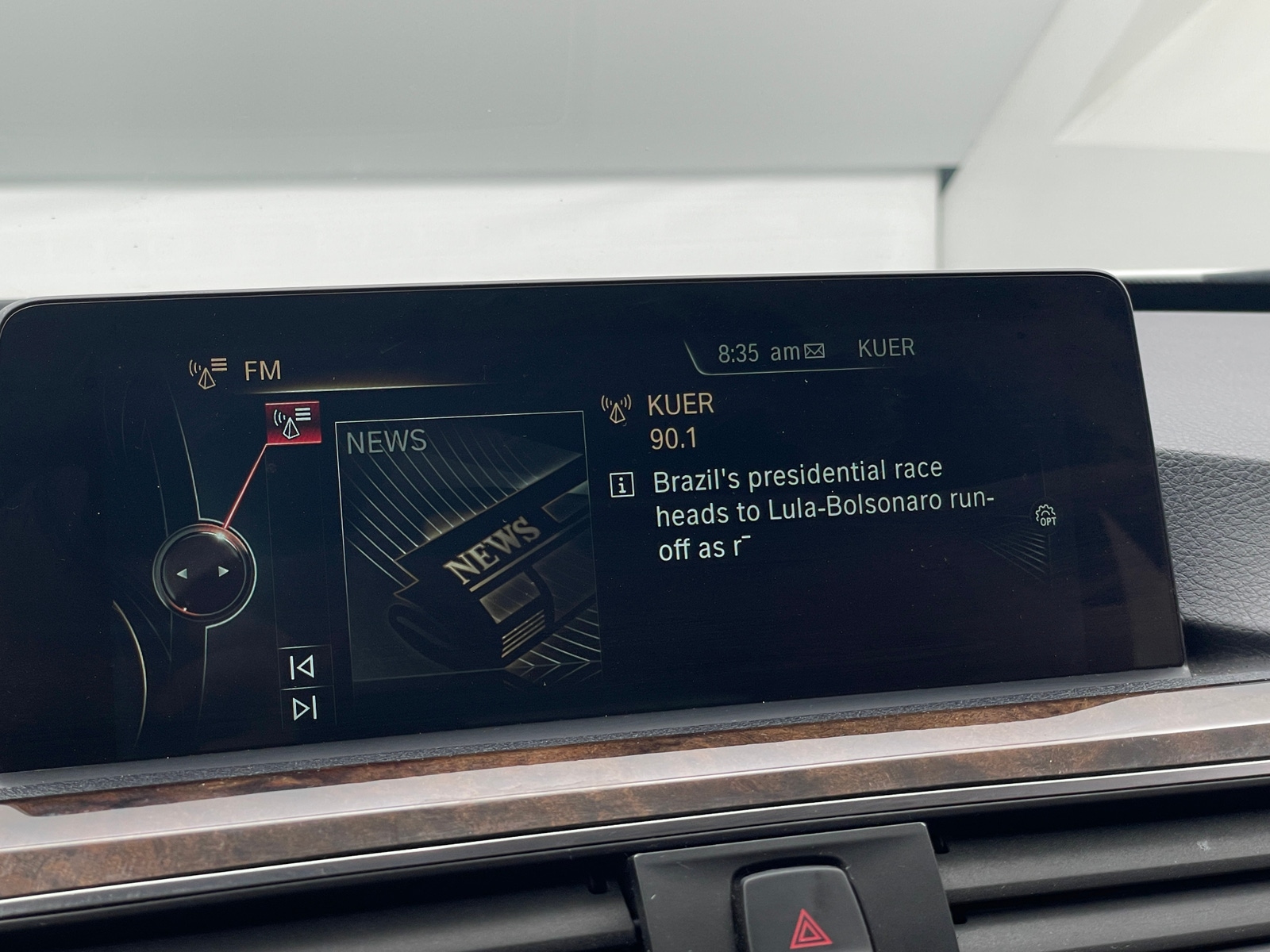 Thumbnail: 2016 BMW 3 Series - 4