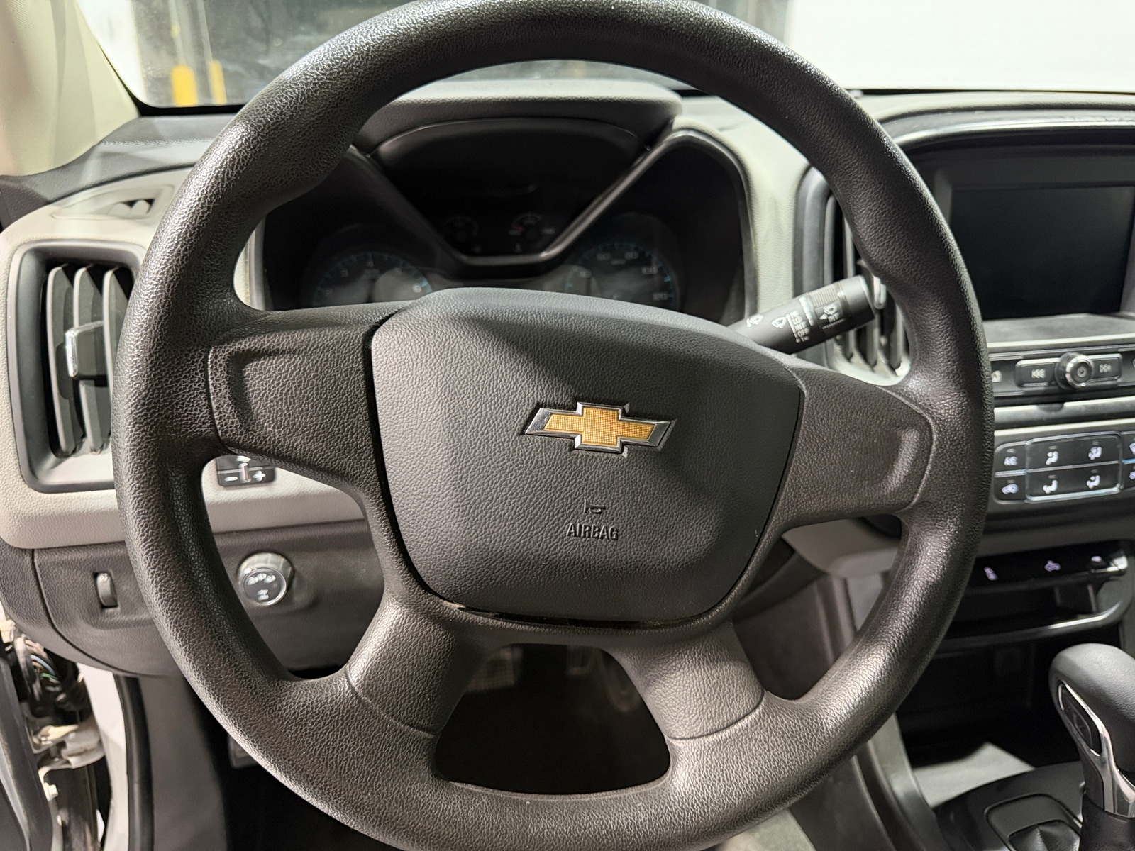 Thumbnail: 2022 Chevrolet Colorado - 5