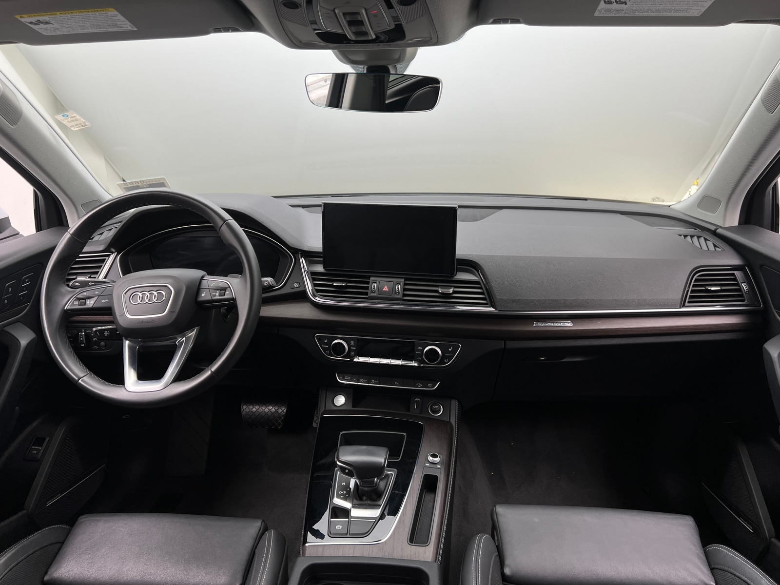 Thumbnail: 2023 Audi Q5 - 3