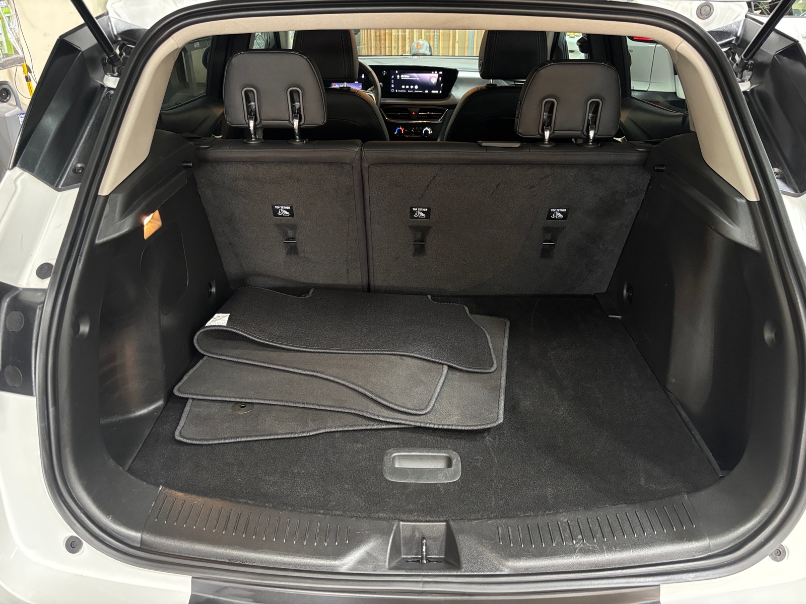 Thumbnail: 2026 Buick Encore GX - 6