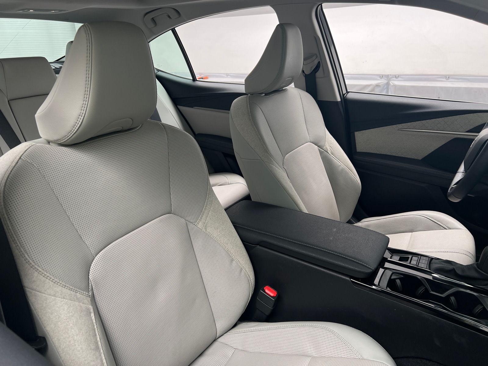 Thumbnail: 2025 Toyota Camry - 2