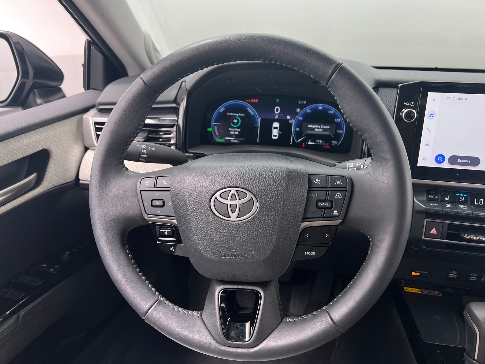Thumbnail: 2025 Toyota Camry - 5