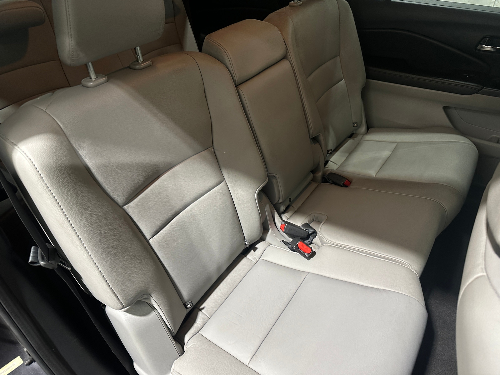 Thumbnail: 2016 Honda Pilot - 5