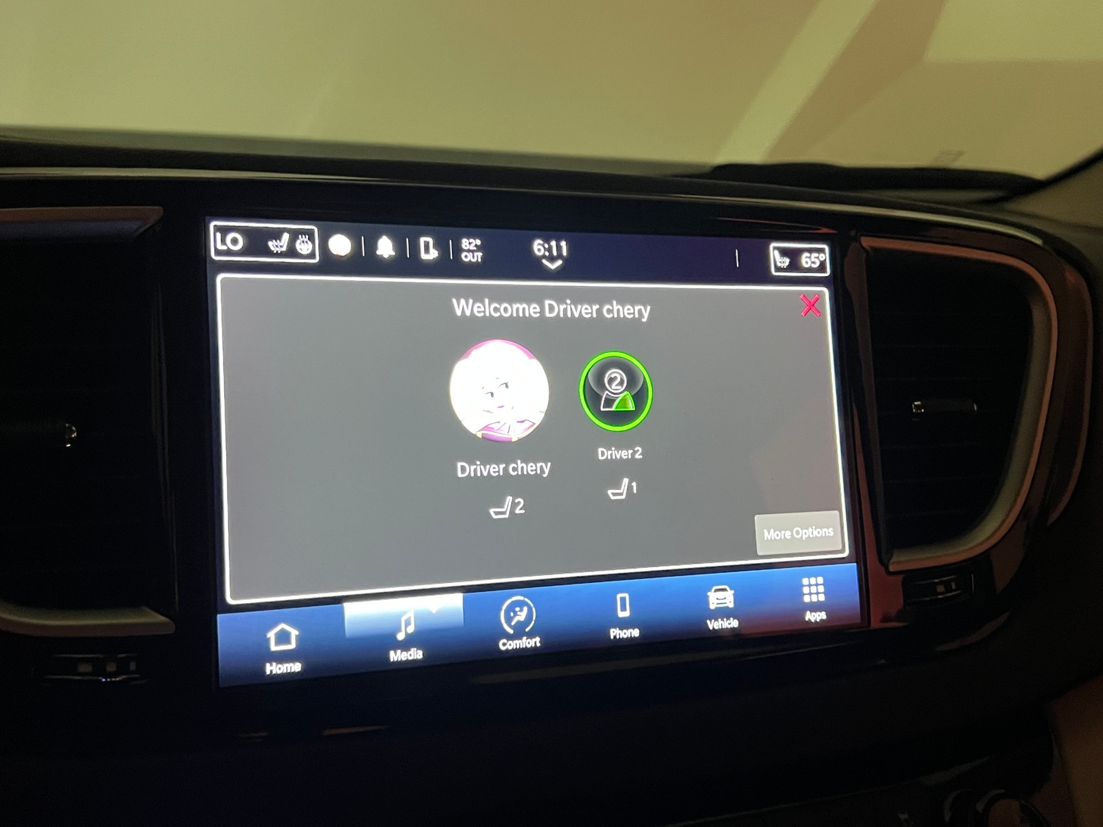 Thumbnail: 2024 Chrysler Pacifica - 3
