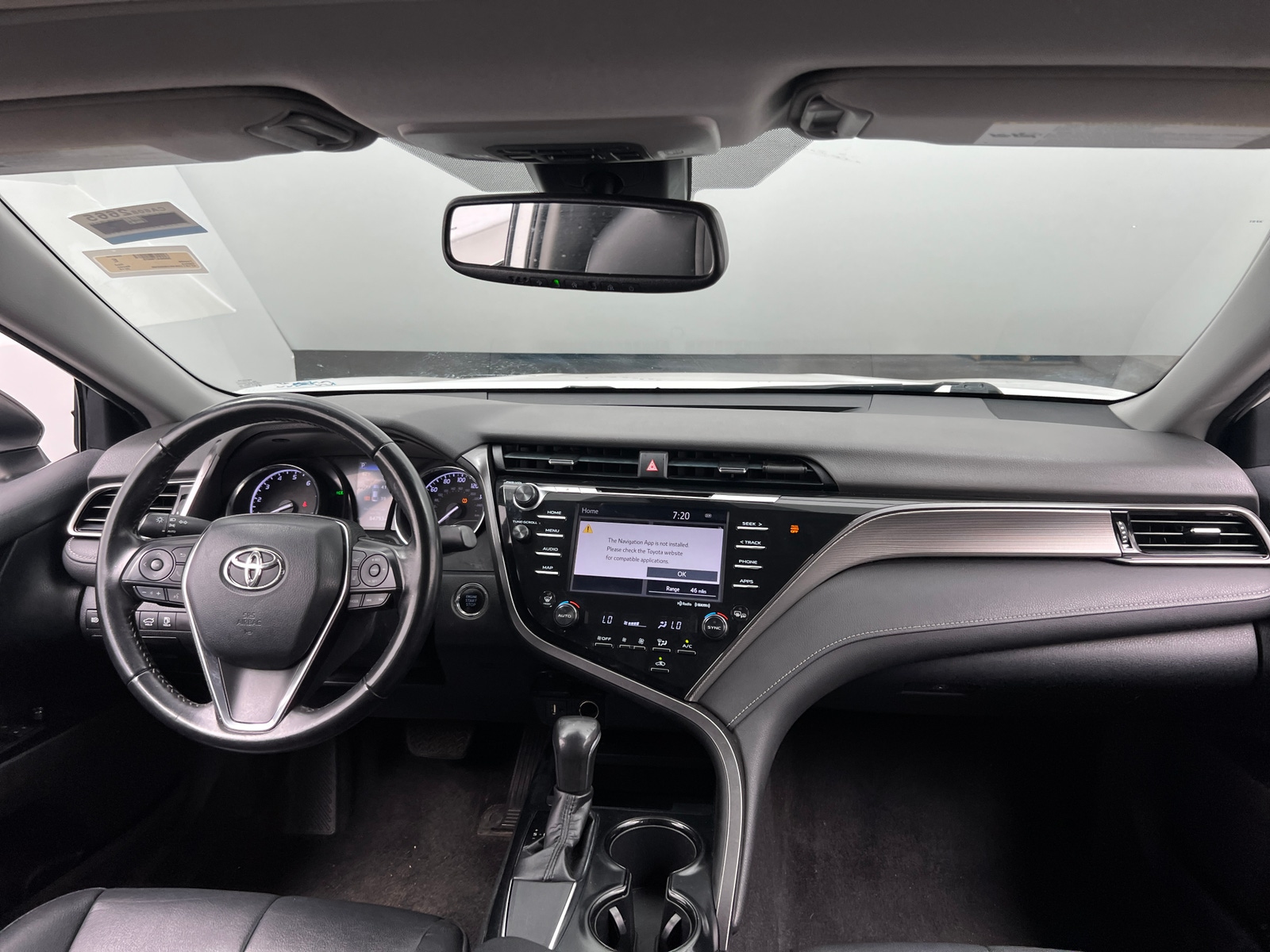 Thumbnail: 2019 Toyota Camry - 3
