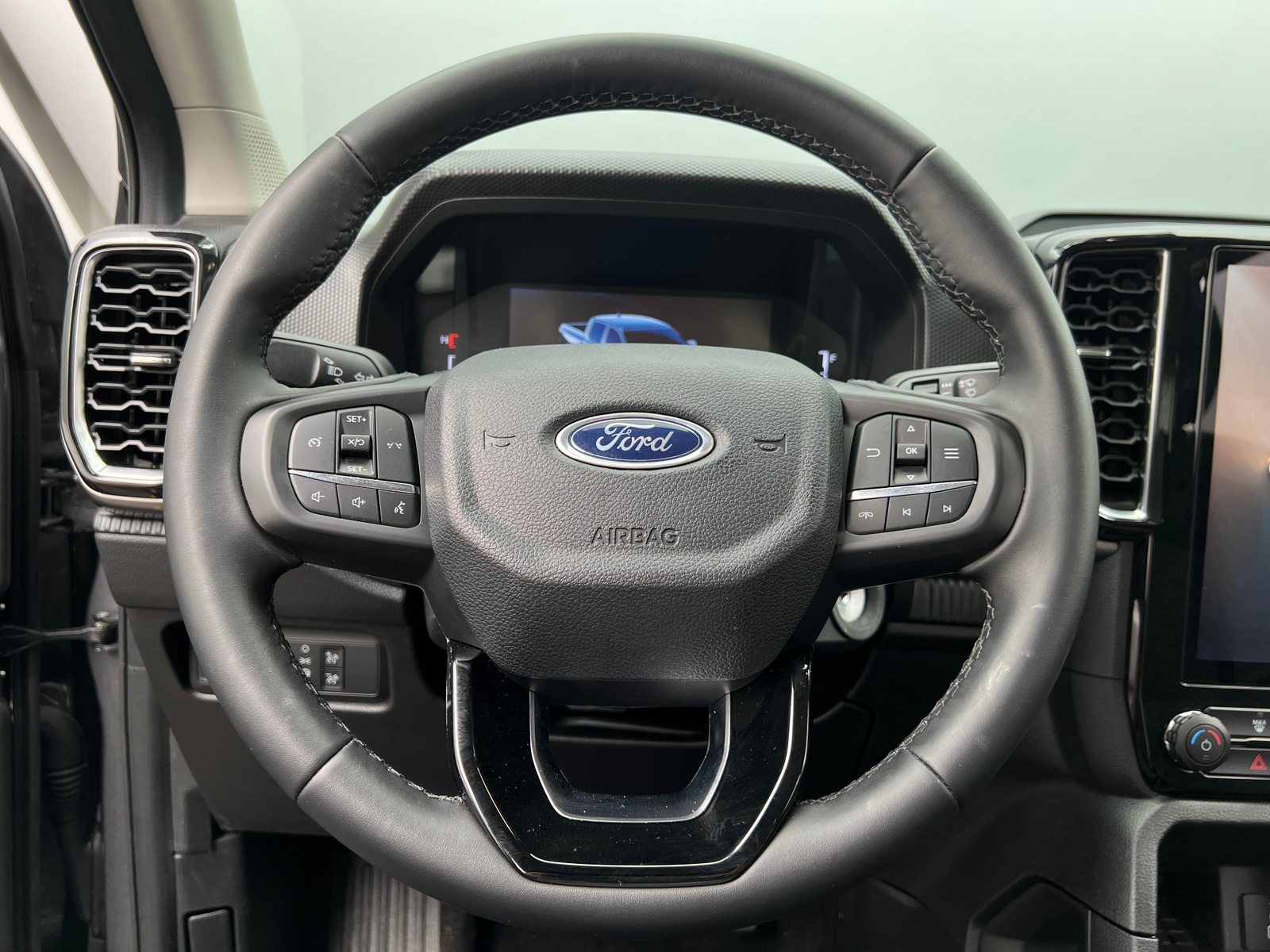 Thumbnail: 2025 Ford Ranger - 5