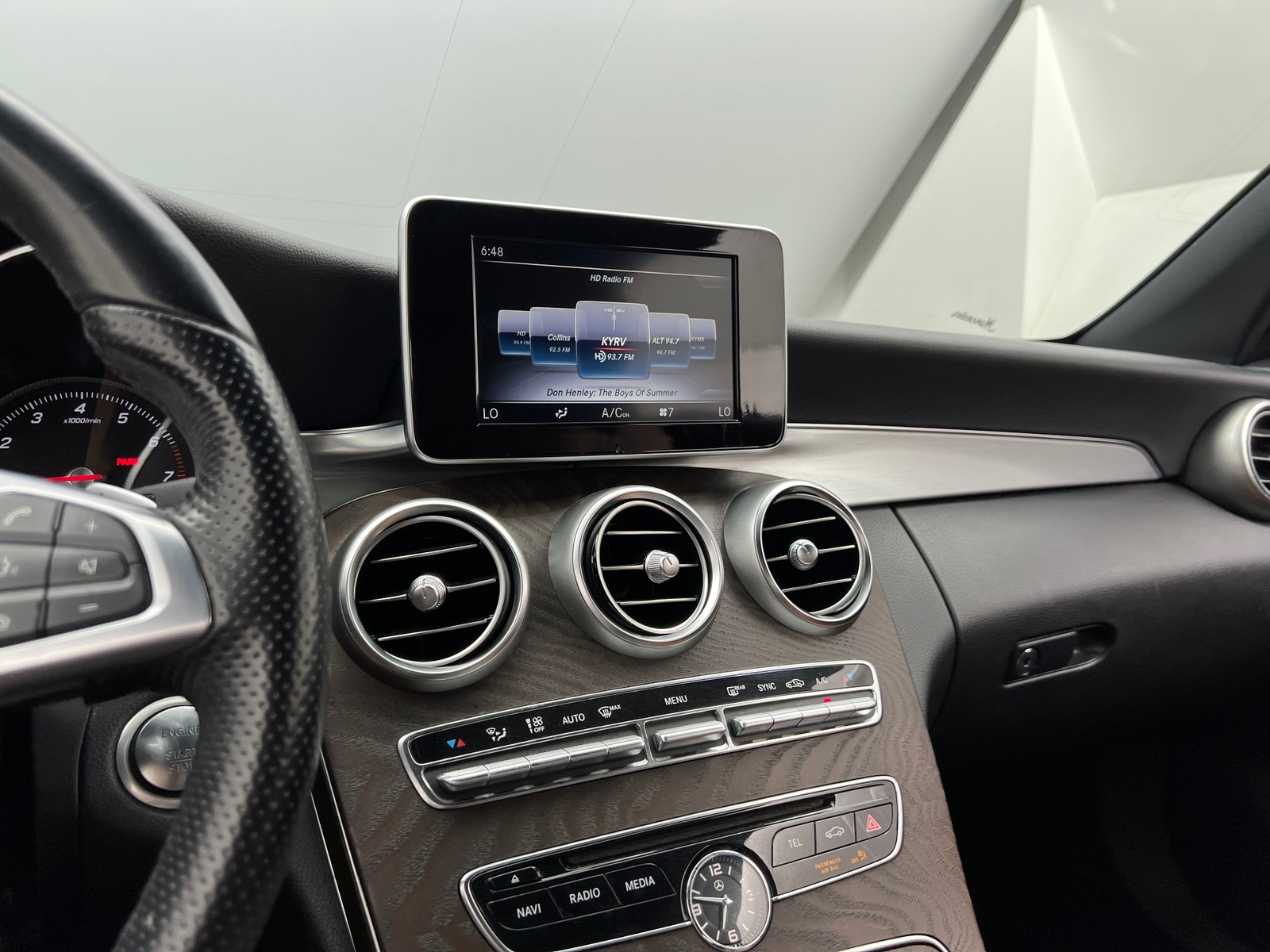 Thumbnail: 2018 Mercedes-Benz C-Class - 3