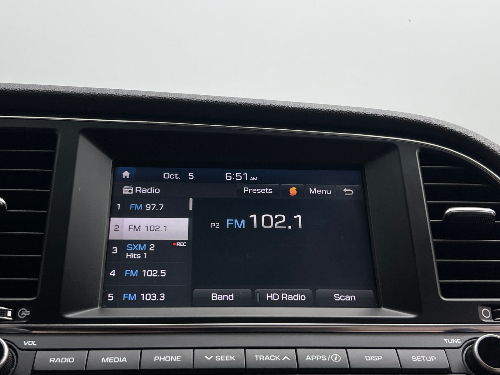 Thumbnail: 2018 Hyundai Elantra - 4