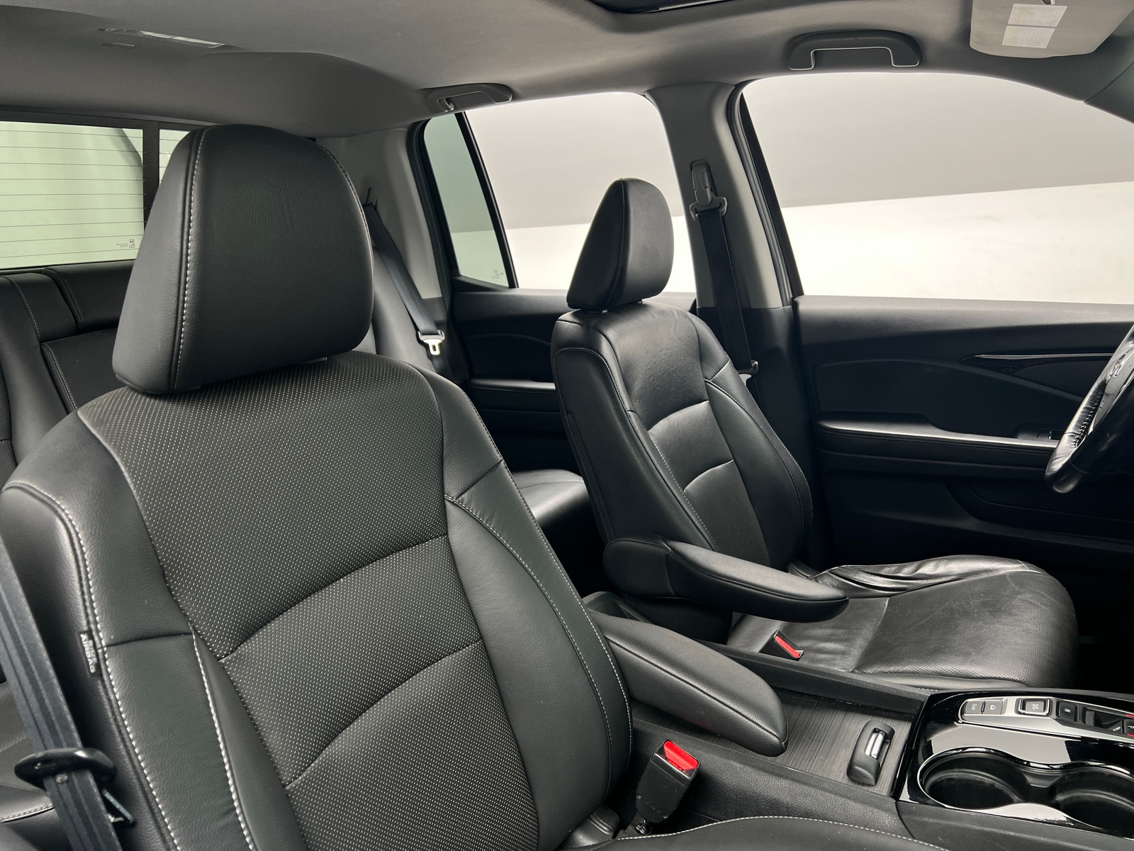 Thumbnail: 2020 Honda Ridgeline - 2