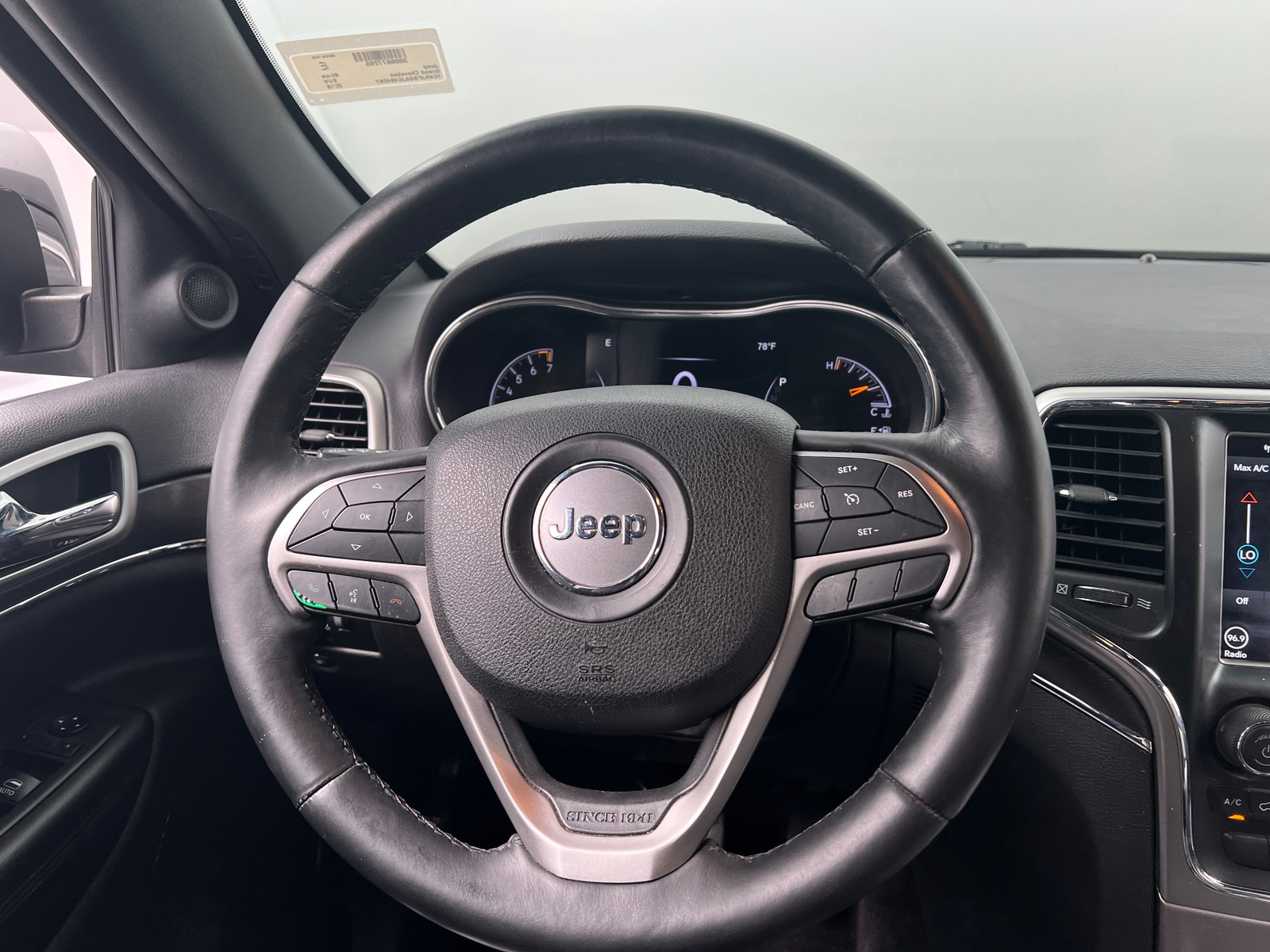 Thumbnail: 2018 Jeep Grand Cherokee - 4