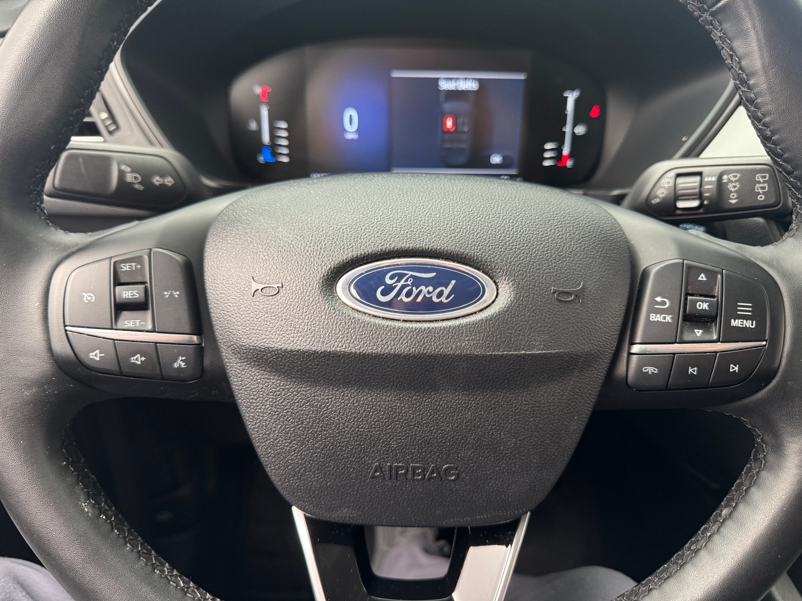 Thumbnail: 2023 Ford Escape - 5