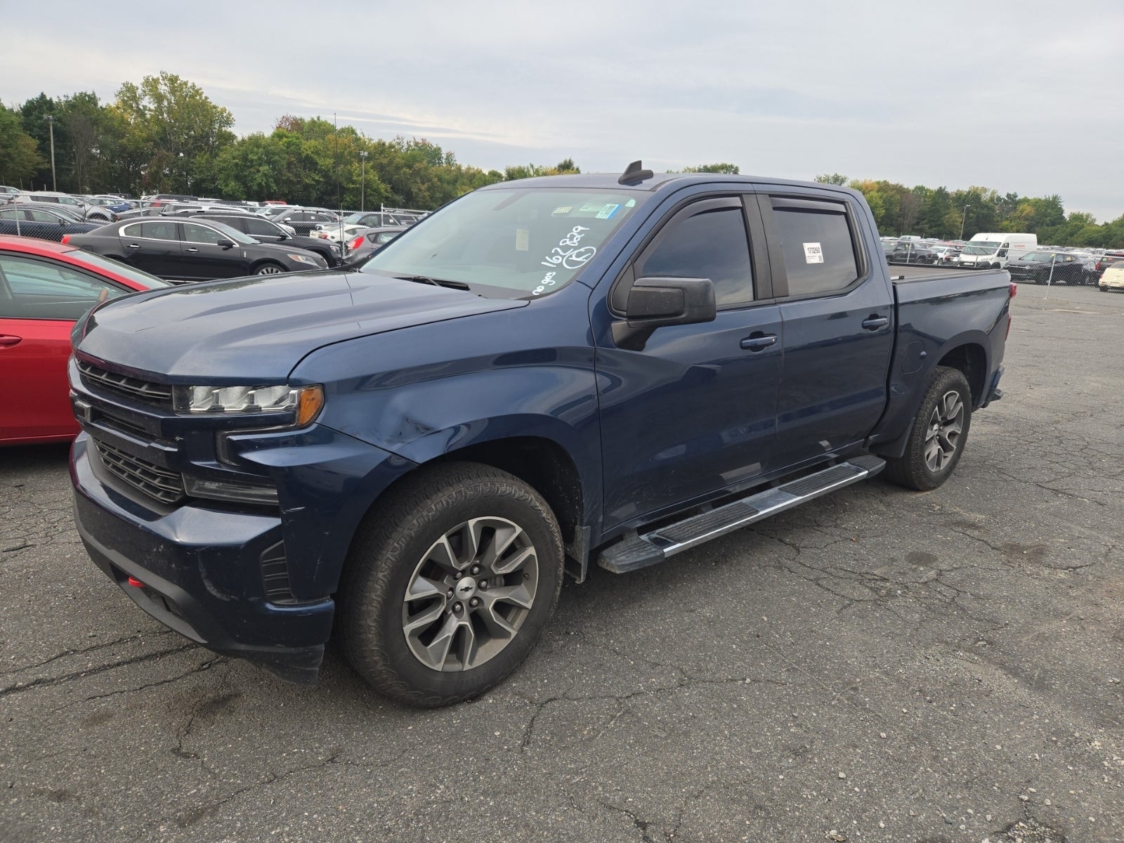 2019 Chevrolet Silverado 1500 4WD Crew Cab 147" RST