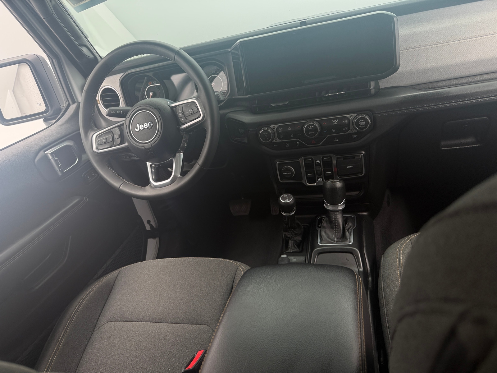 Thumbnail: 2025 Jeep Wrangler - 3