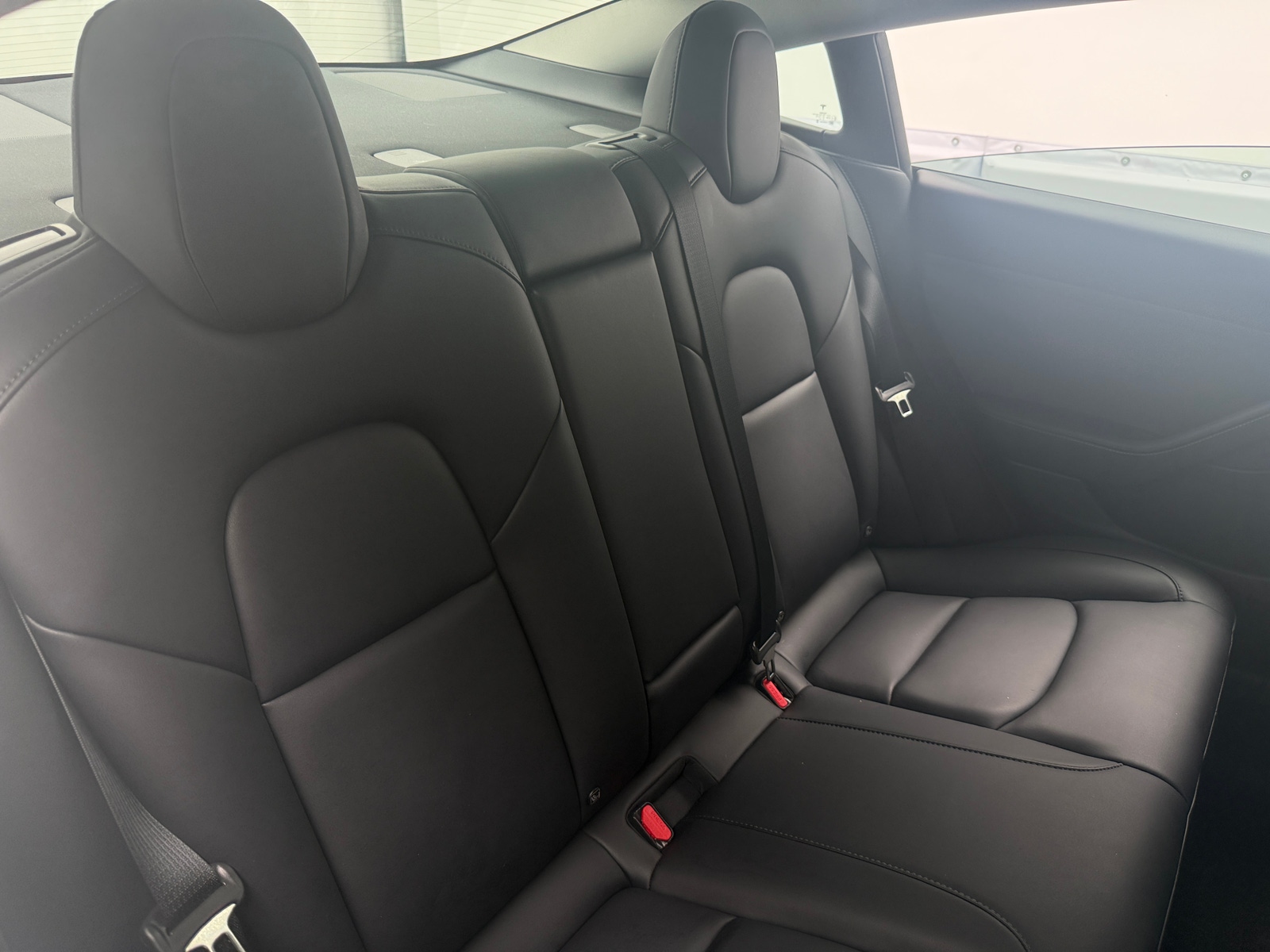 Thumbnail: 2022 Tesla Model 3 - 5