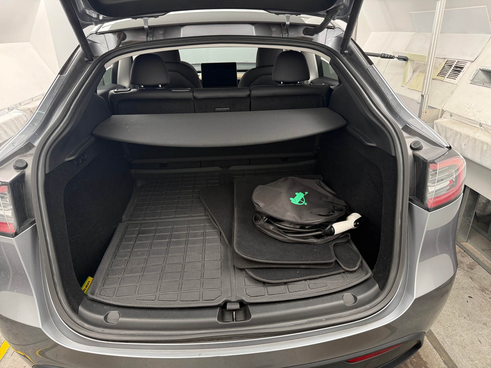 Thumbnail: 2024 Tesla Model Y - 6