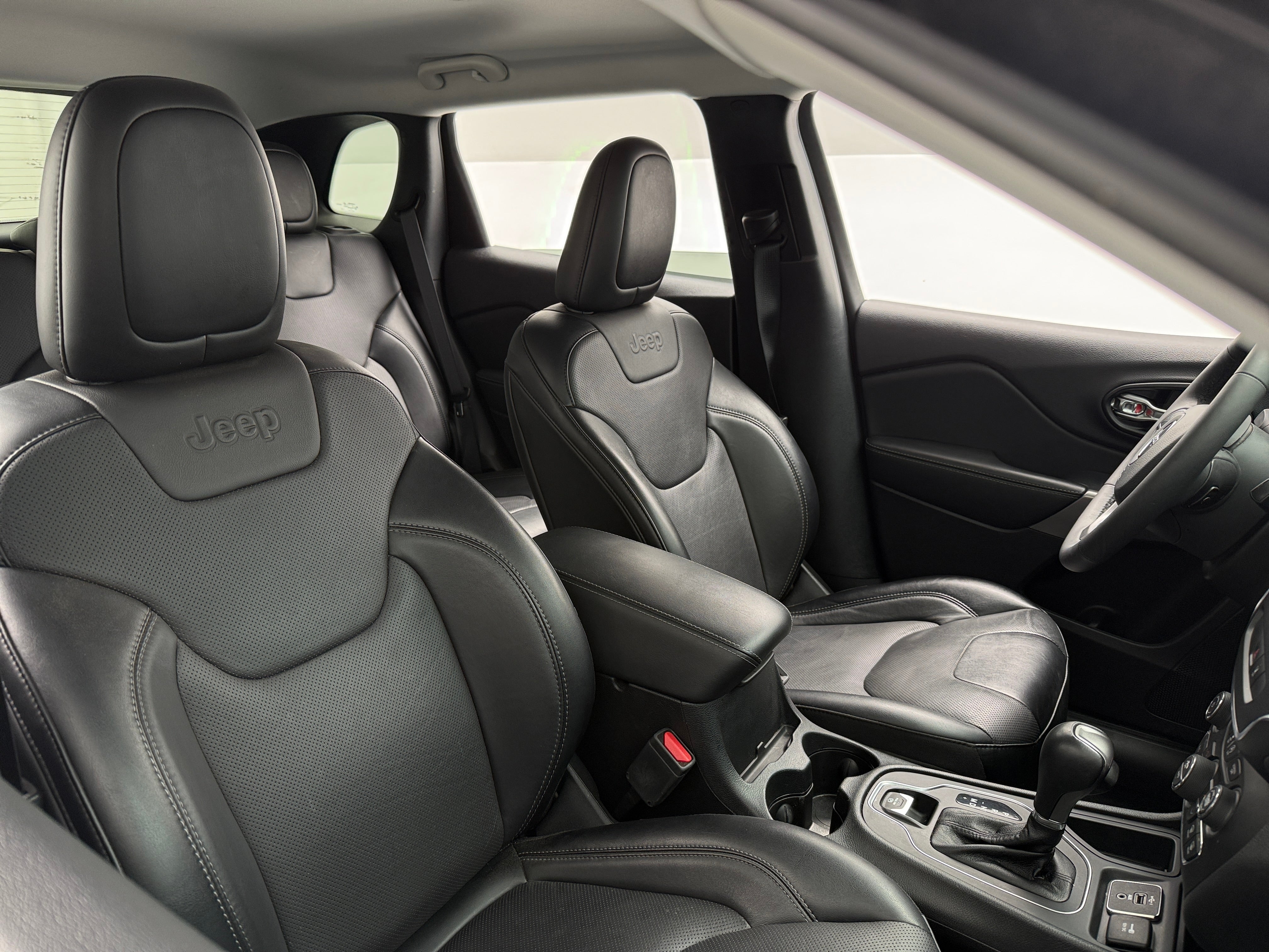 2022 Jeep Cherokee