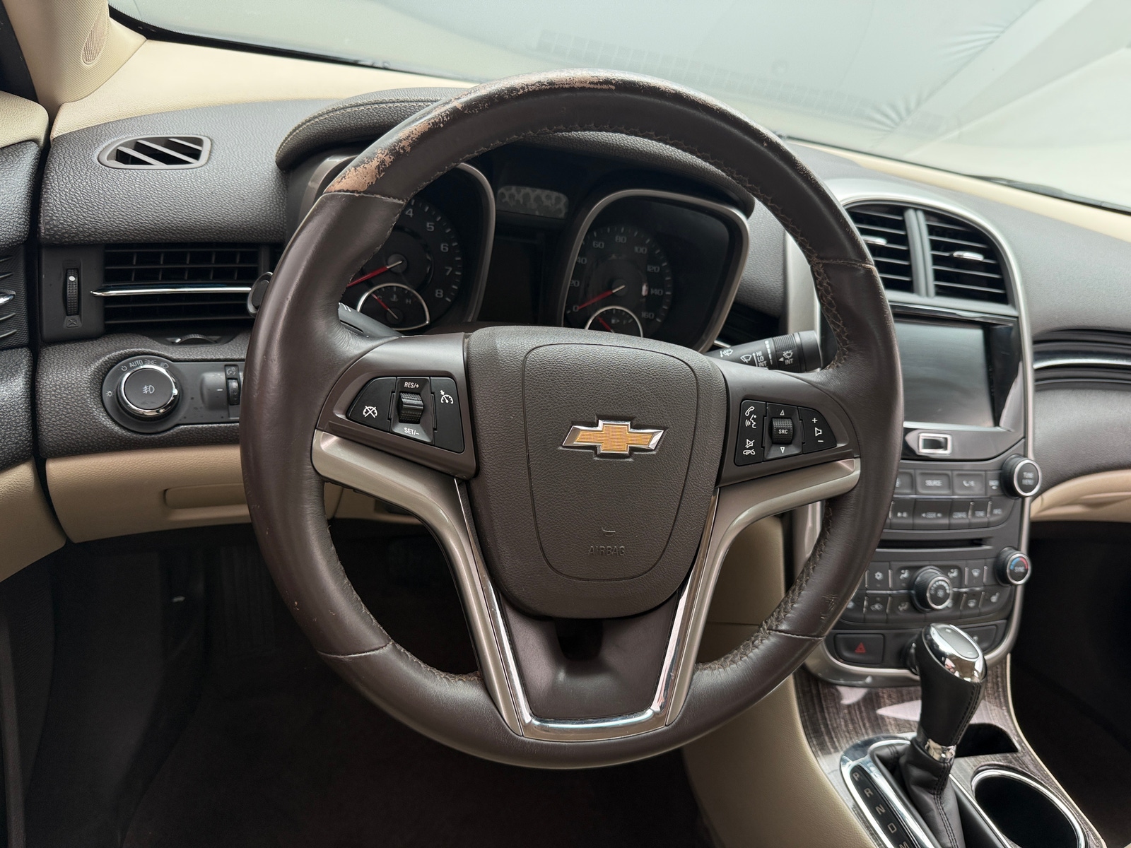 Thumbnail: 2015 Chevrolet Malibu - 4