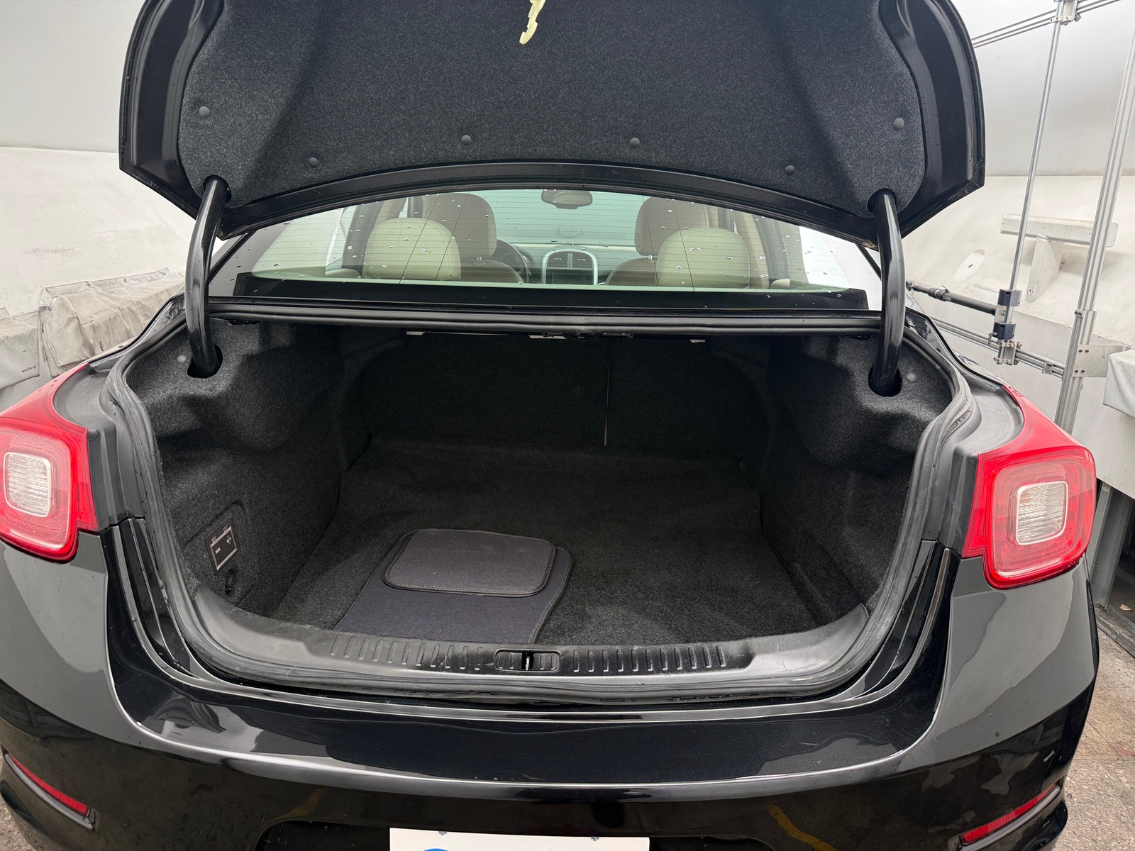 Thumbnail: 2015 Chevrolet Malibu - 6