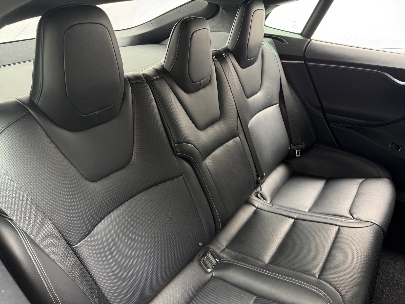Thumbnail: 2018 Tesla Model S - 6