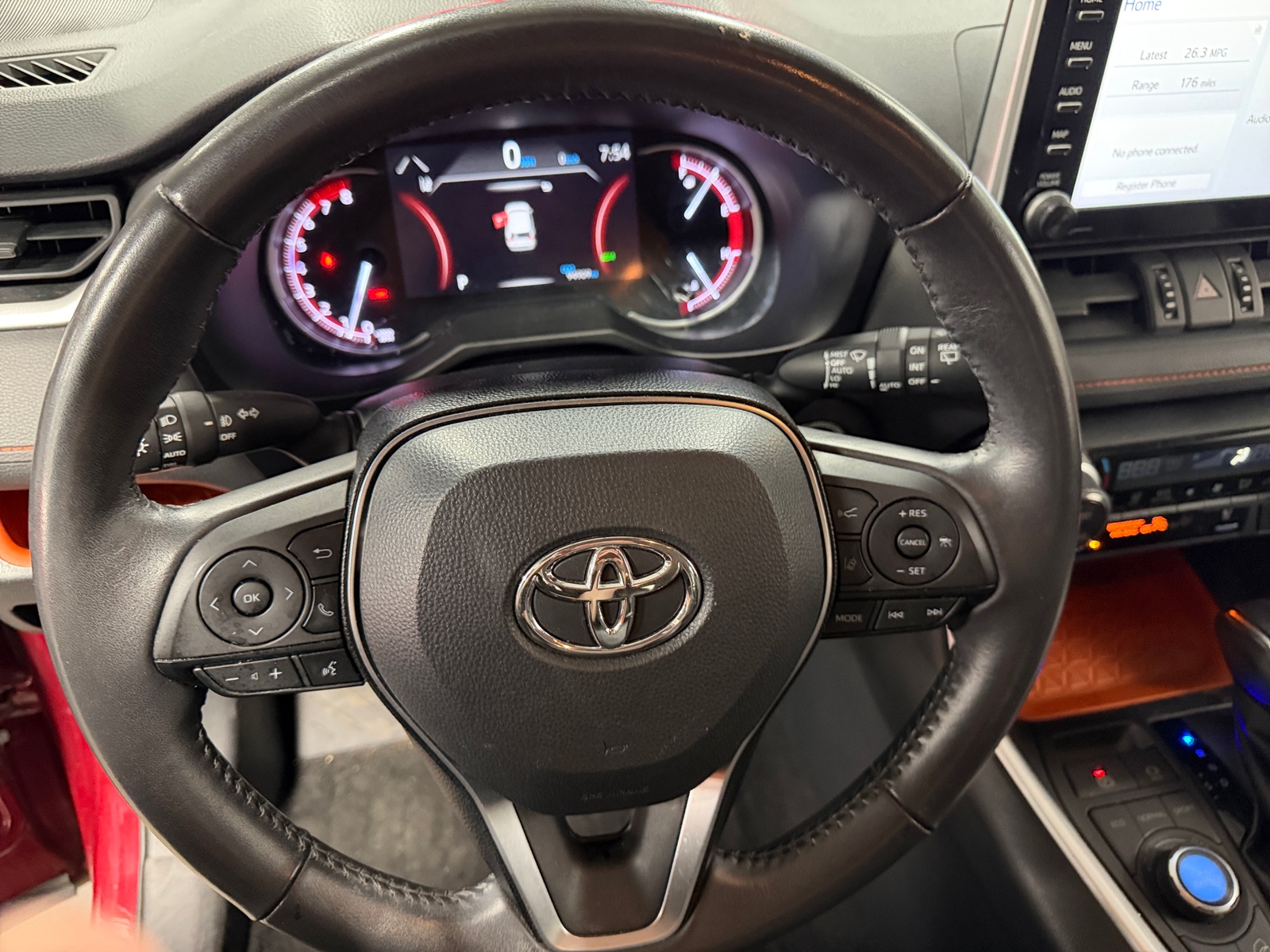 Thumbnail: 2019 Toyota RAV4 - 4