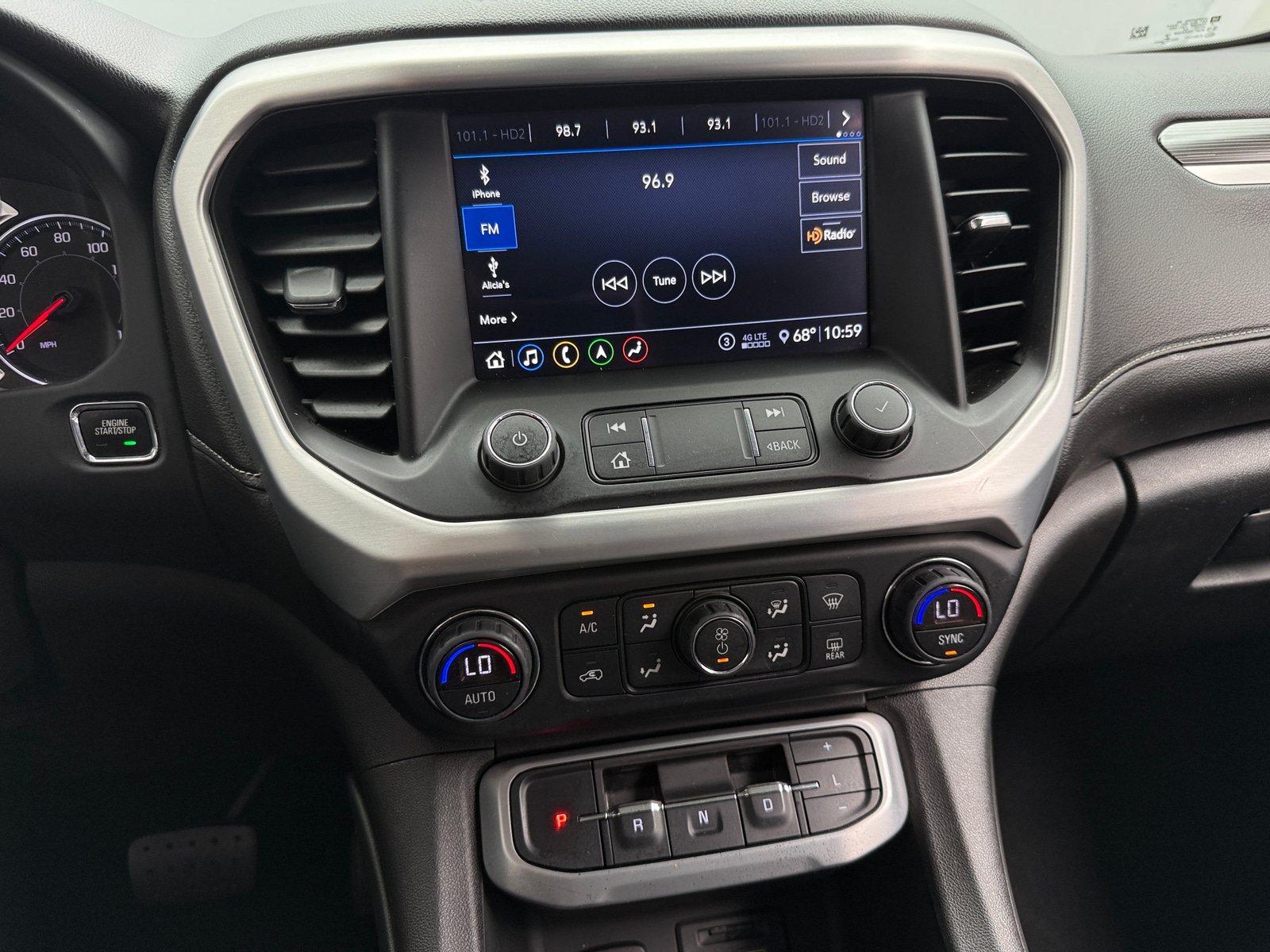 Thumbnail: 2020 GMC Acadia - 3