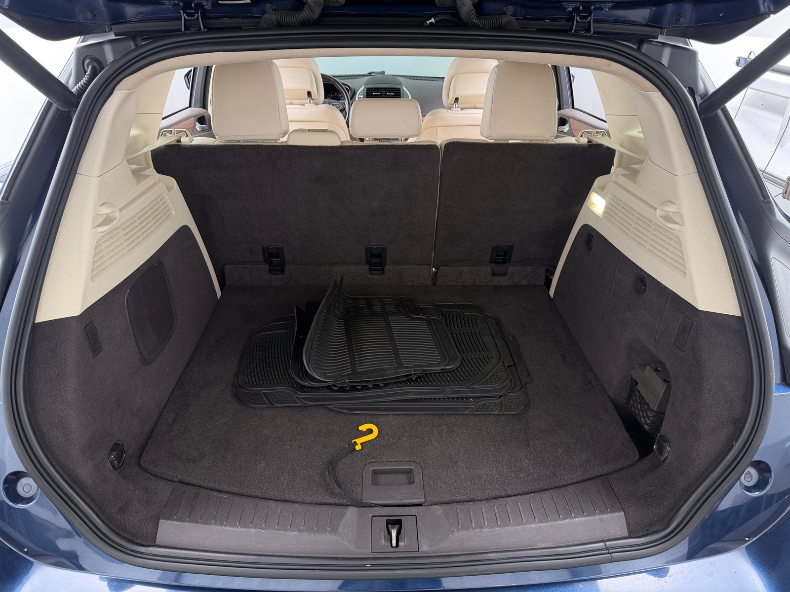 Thumbnail: 2015 Lincoln MKC - 6