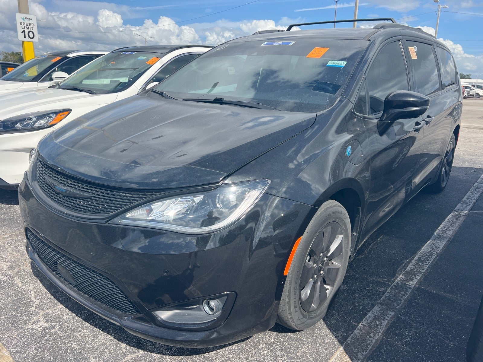2020 Chrysler Pacifica Hybrid Hybrid Limited