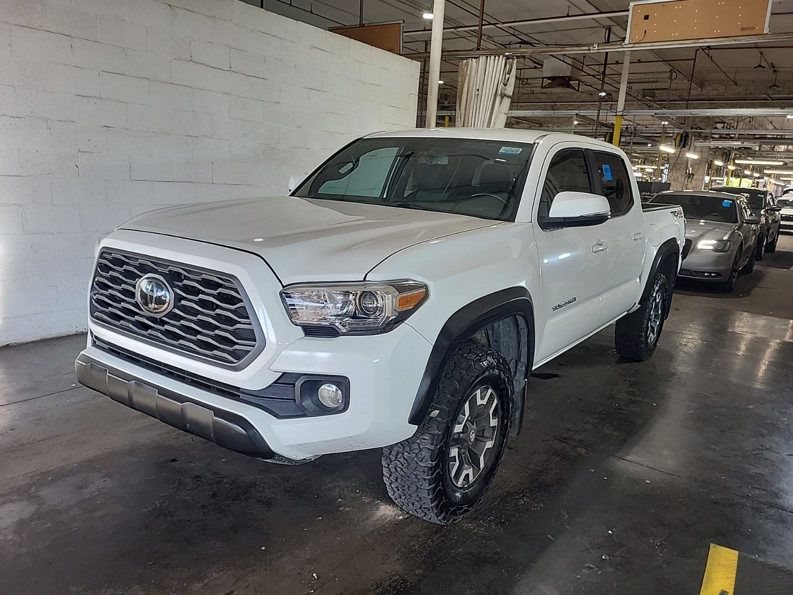 2022 Toyota Tacoma TRD Off Road Double Cab 5' Bed V6 At