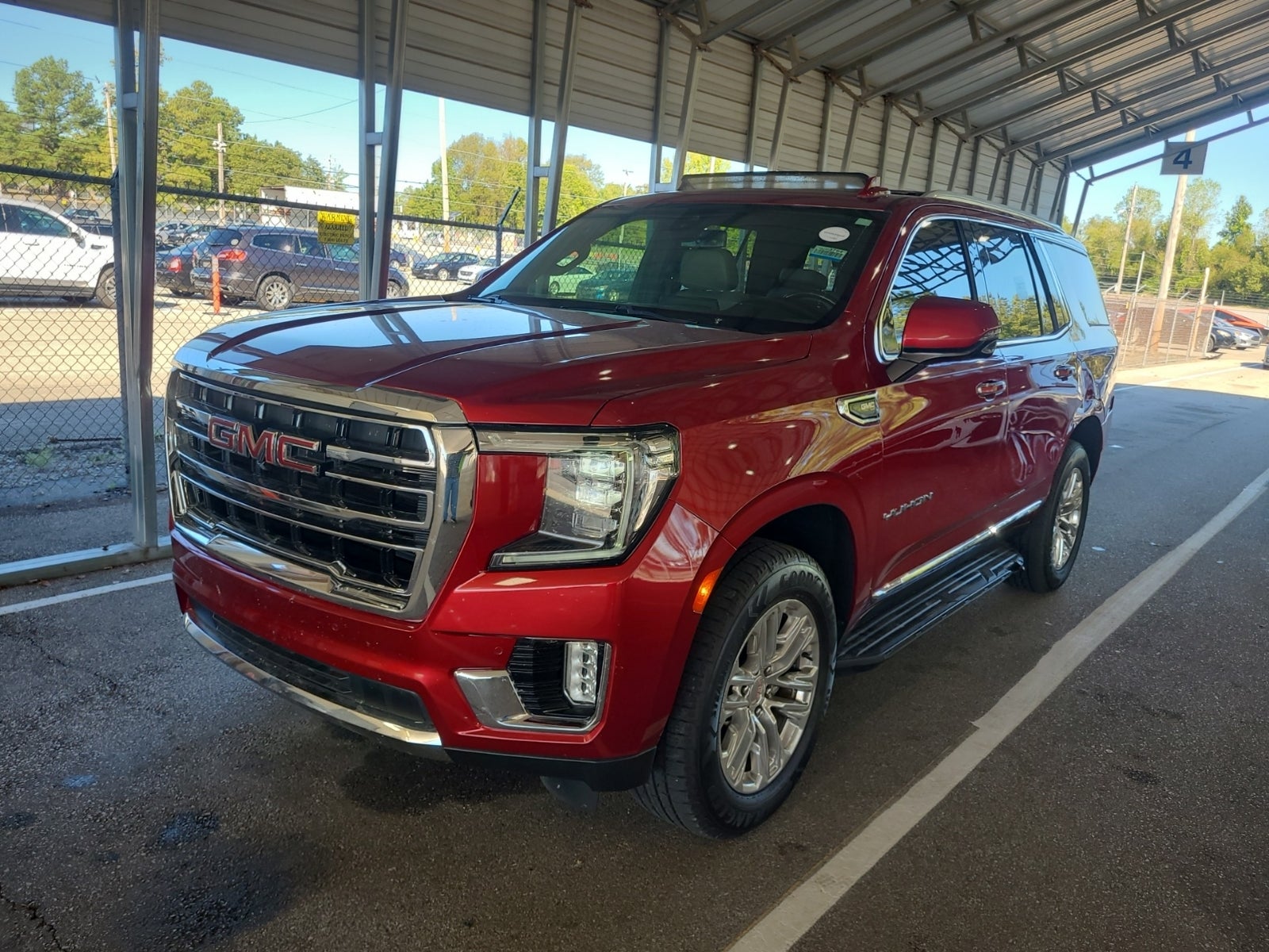 2021 GMC Yukon SLT